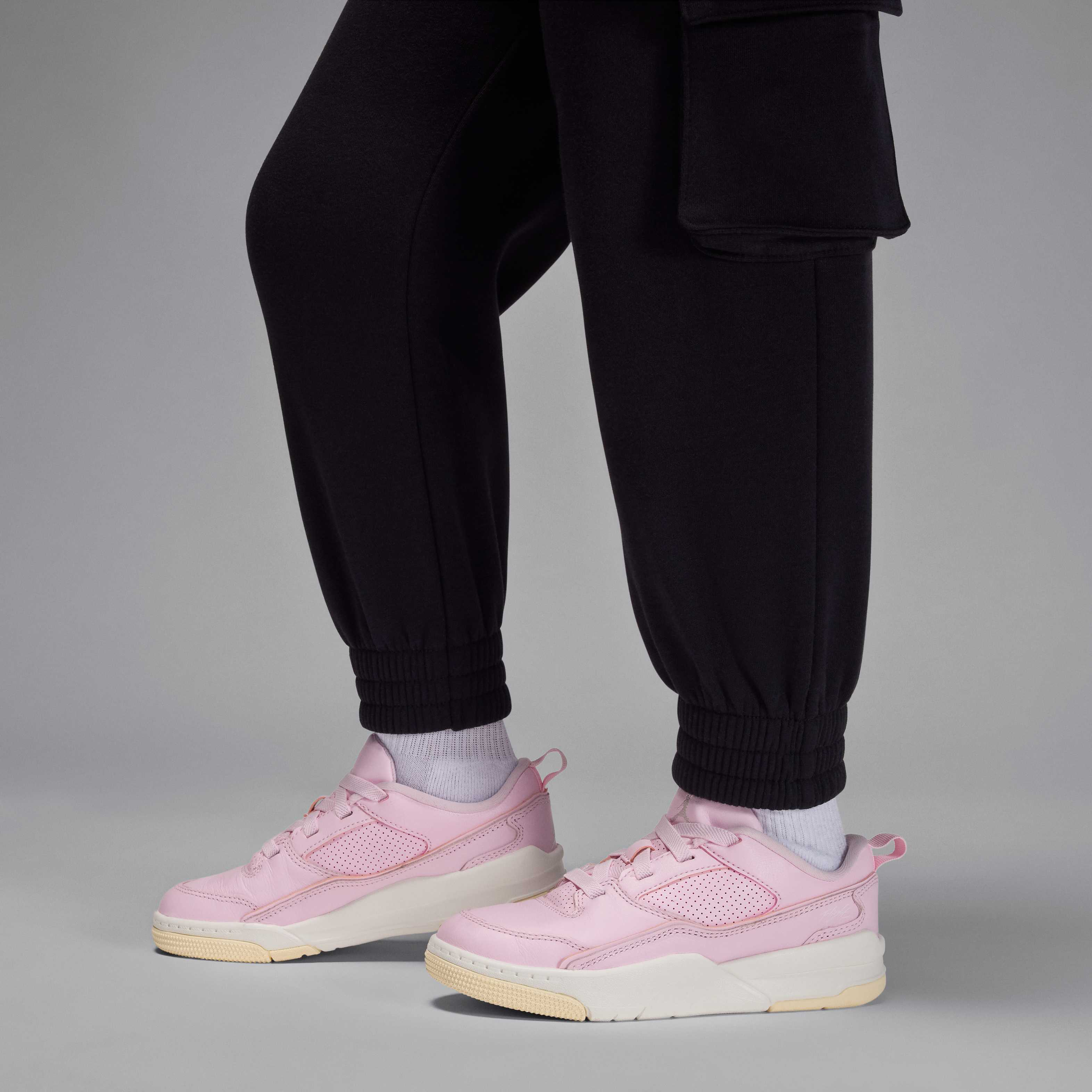 Jordan Blue Jeans and Bling image number 7