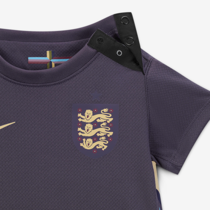 Buy England 2024/25 Stadium Away Baby/Toddler Nike Football Replica 3 ...