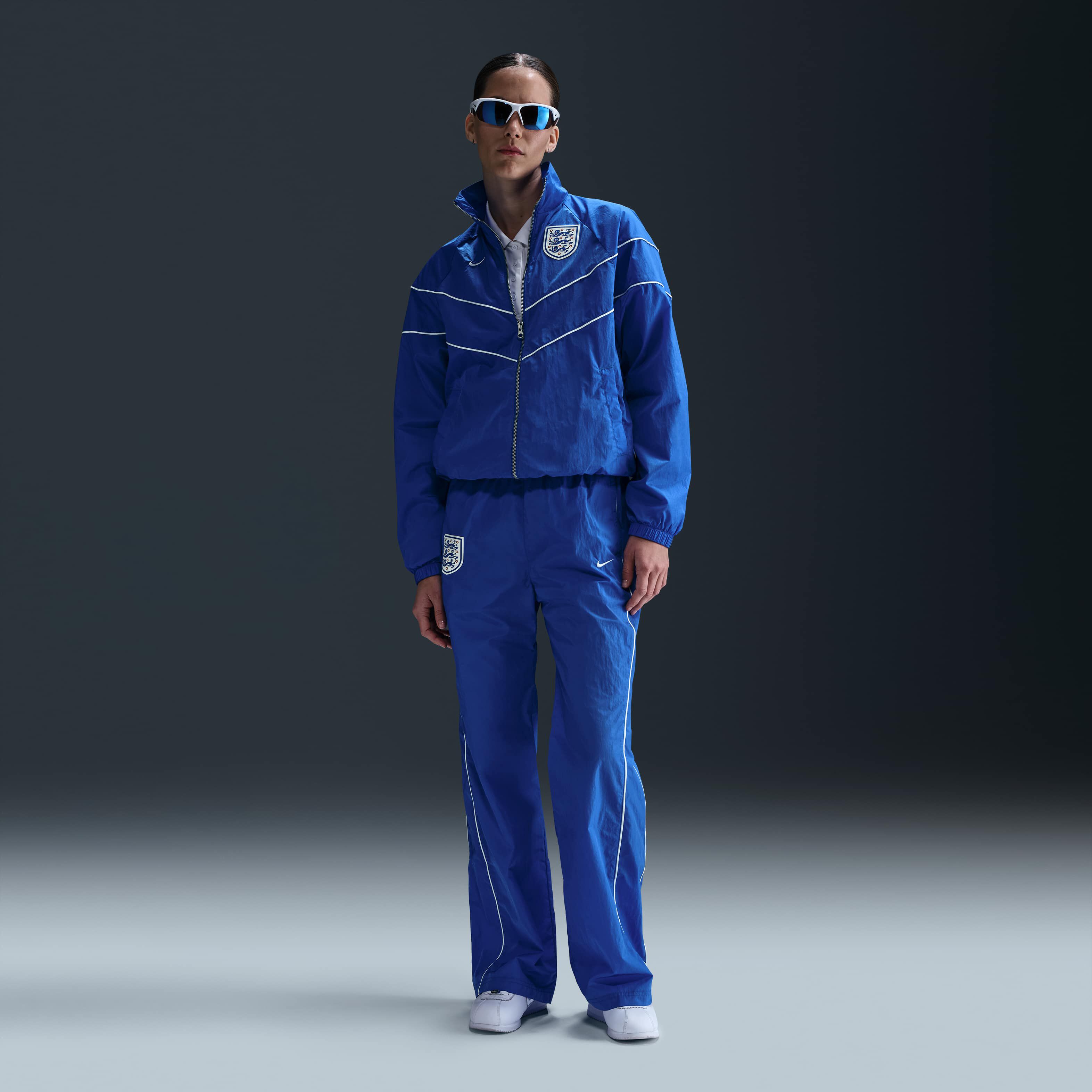 إنجلترا ويندرانر image number 3