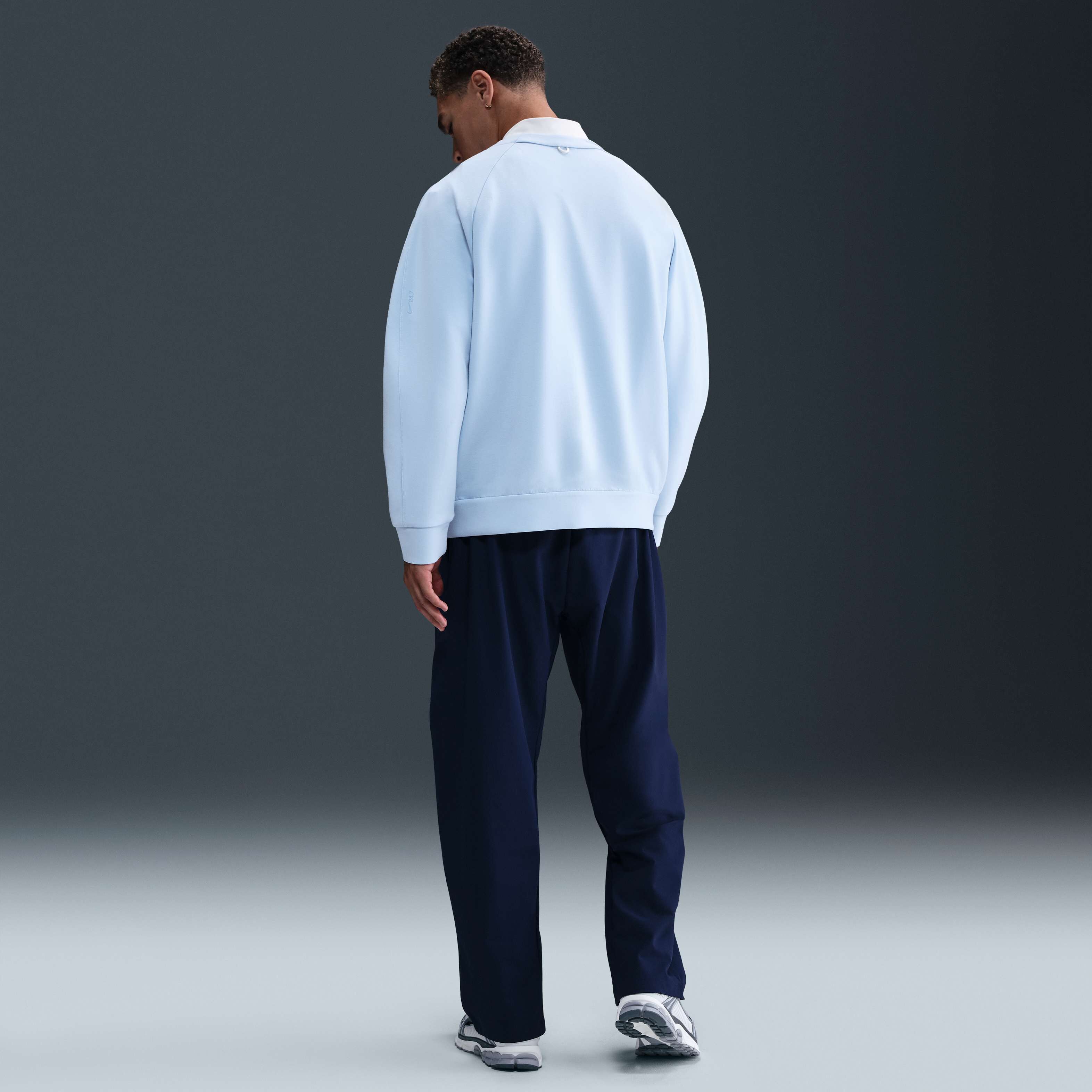 نايكي 24.7 امبوسبلي سوفت image number 4