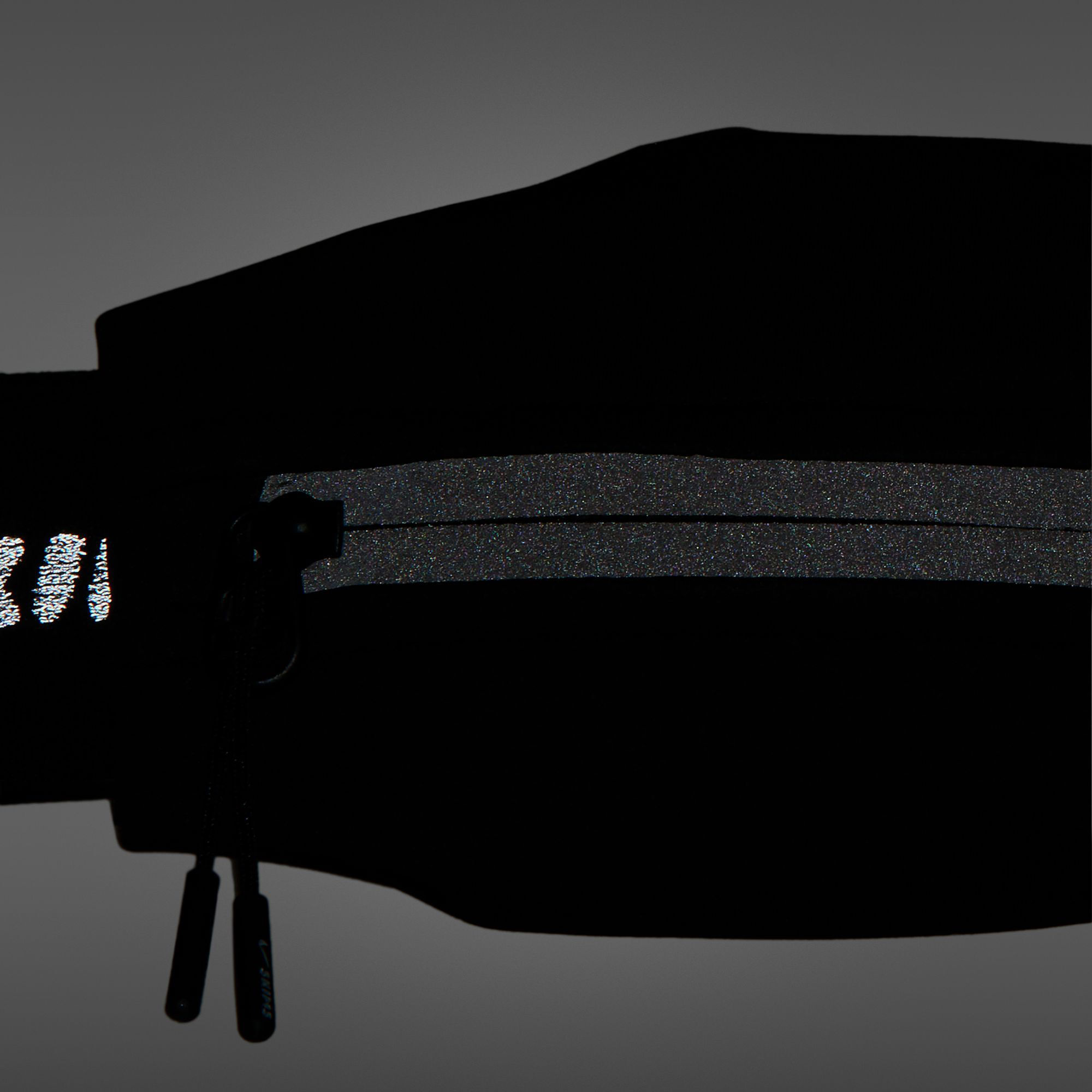 Zoom image