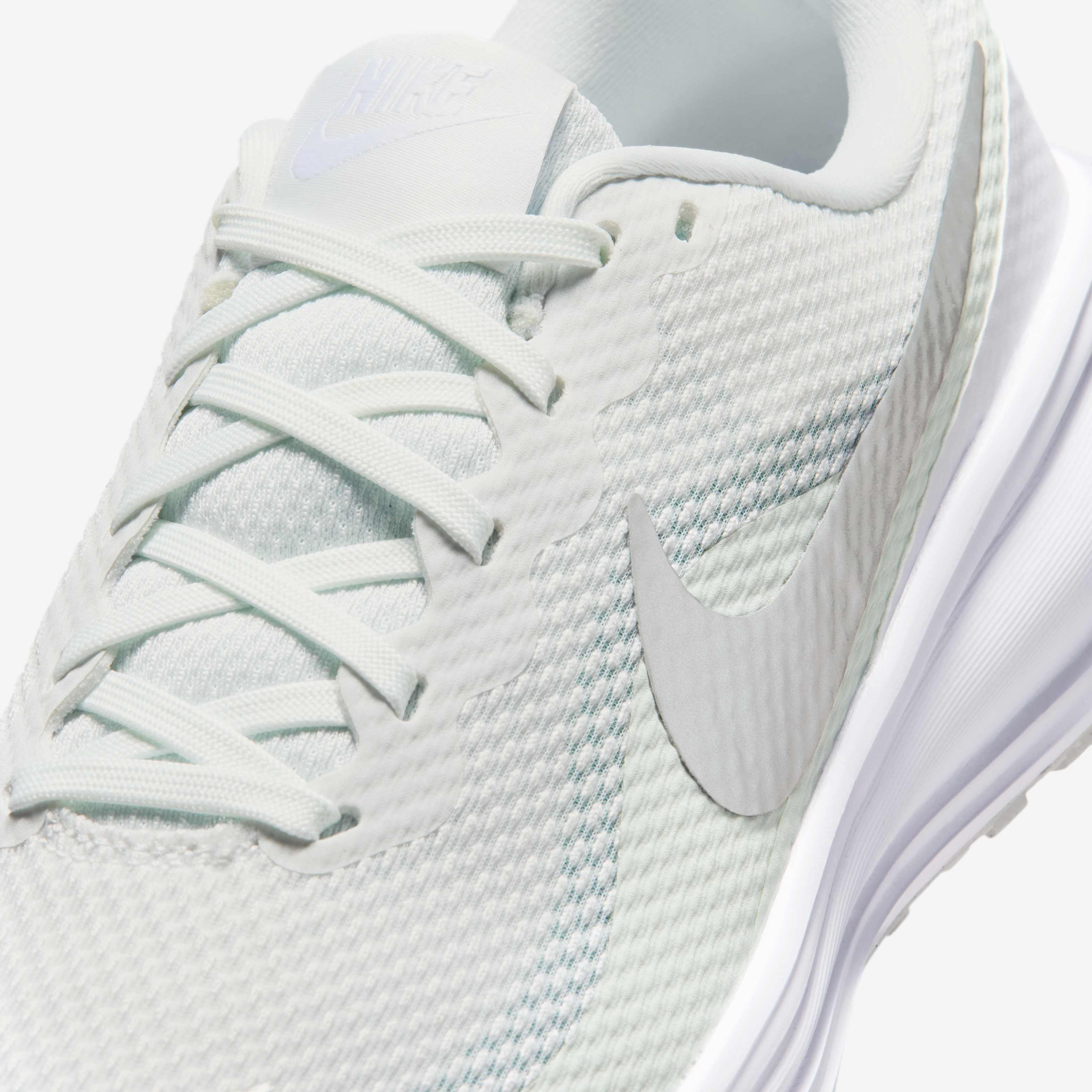 Nike Revolution 8 image number 6