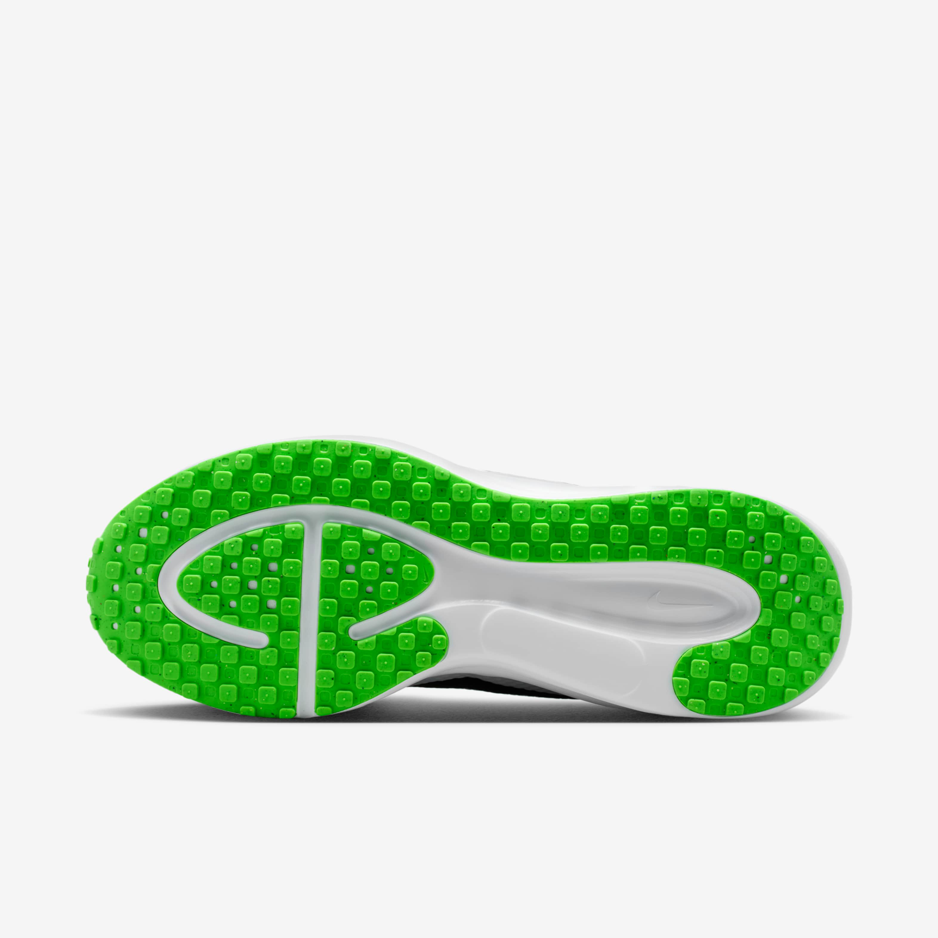 Nike Revolution 8 image number 1