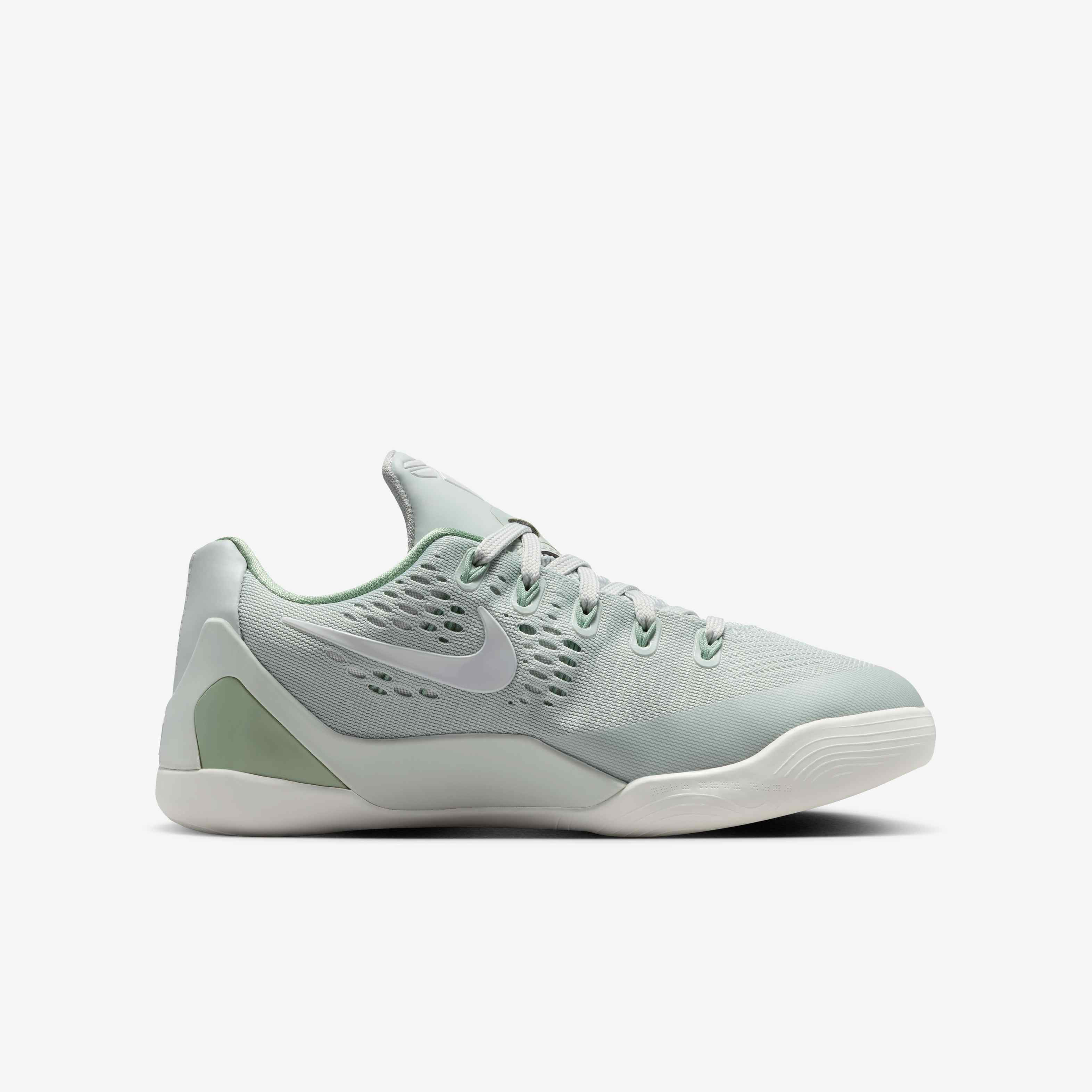 Kobe IX Low EM image number 2