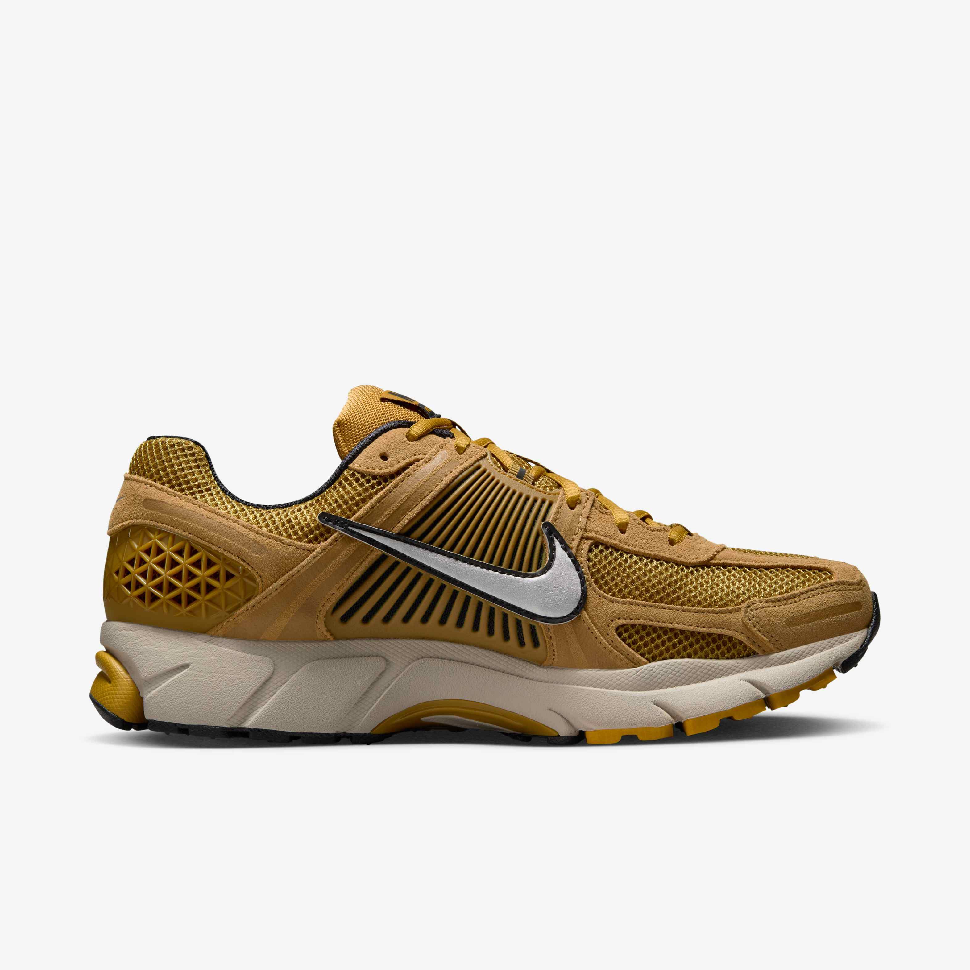 Nike Zoom Vomero 5 image number 2