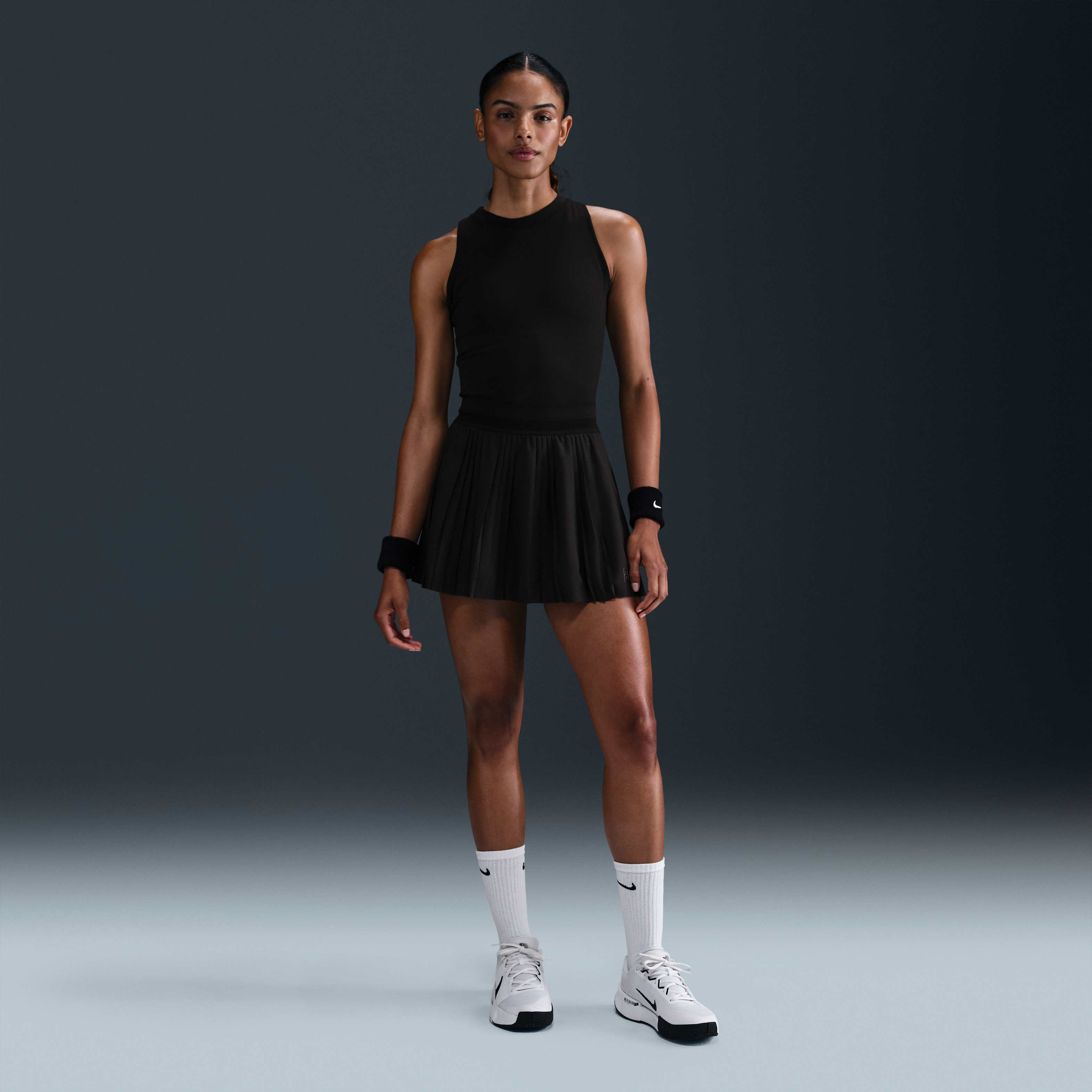 NikeCourt Advantage image number 3