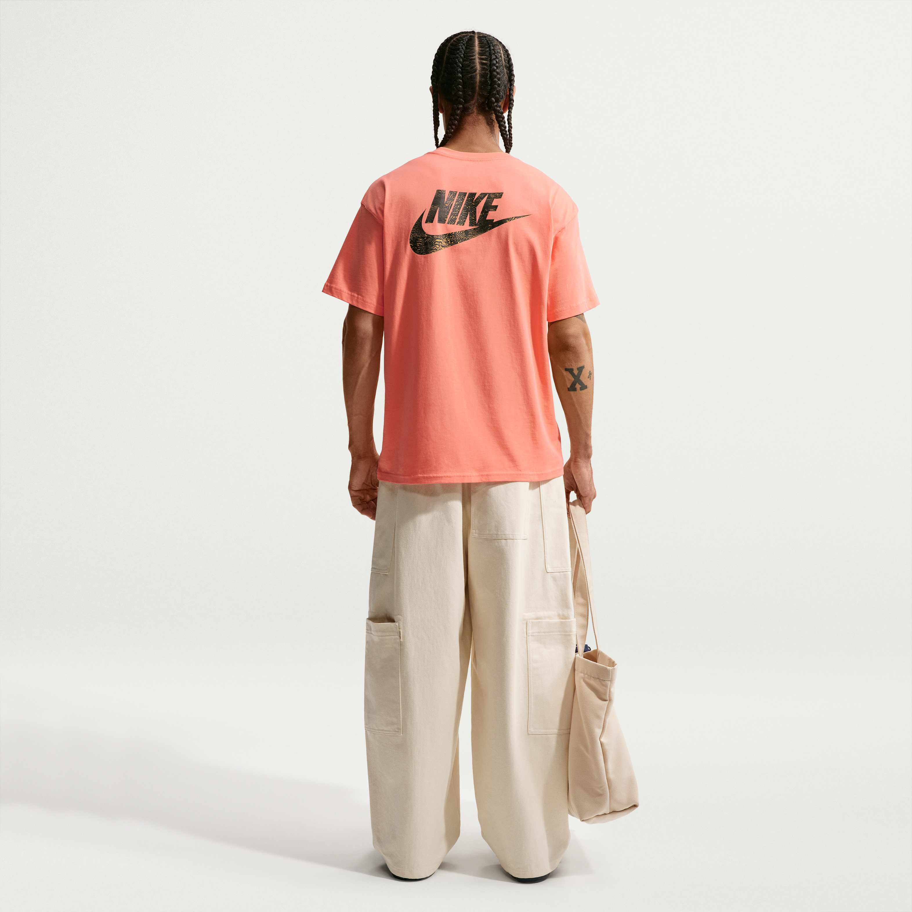 نايكي سبورتسوير image number 4