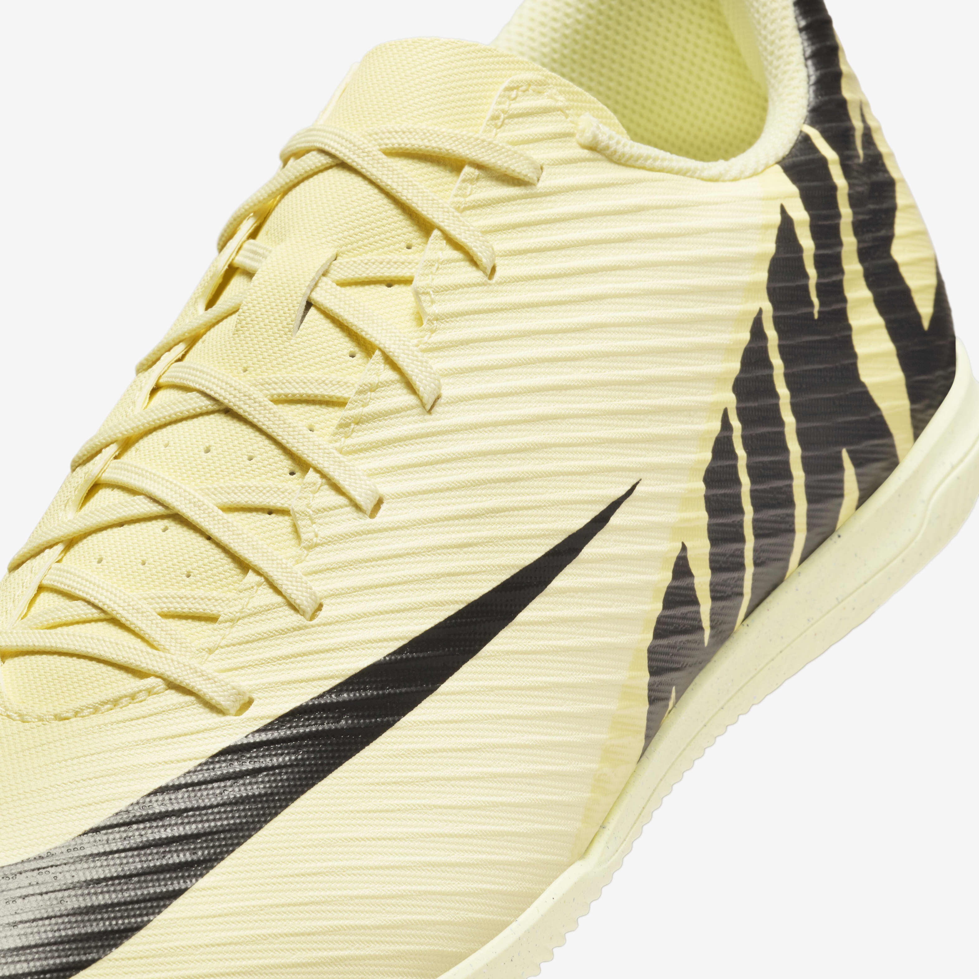 Nike Mercurial Vapor 15 Club image number 6