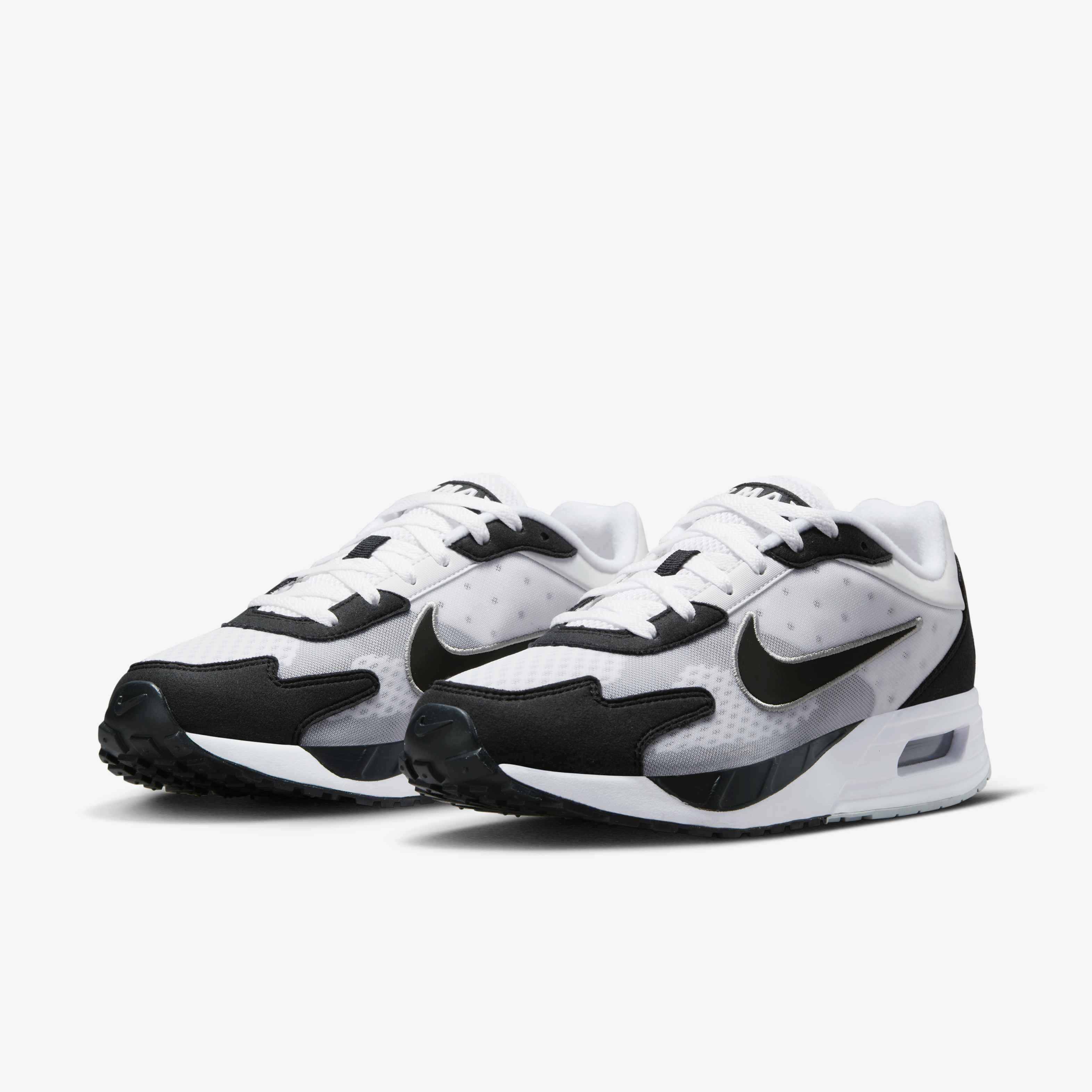 Nike Air Max Solo image number 4