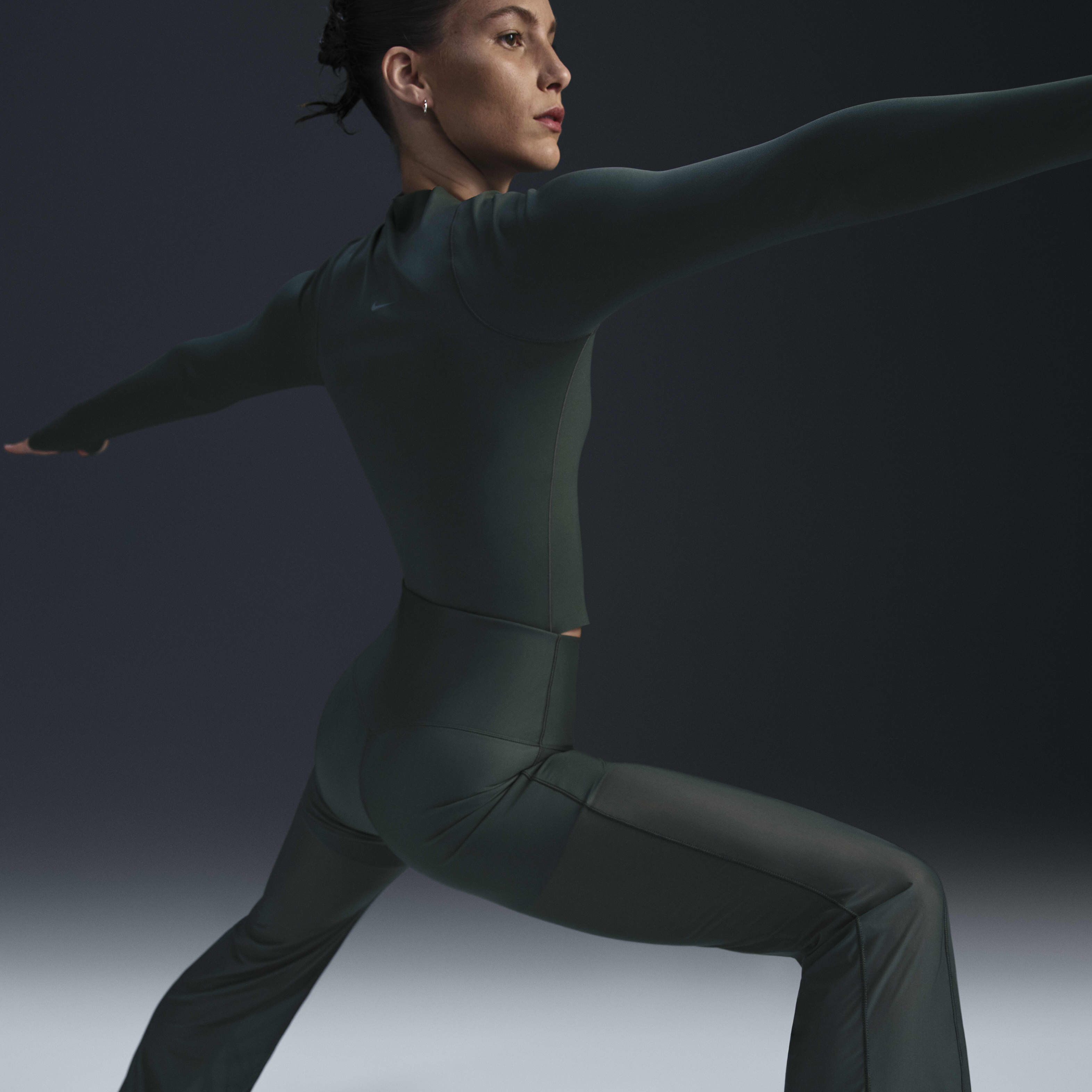 Nike Zenvy Sheer image number 4