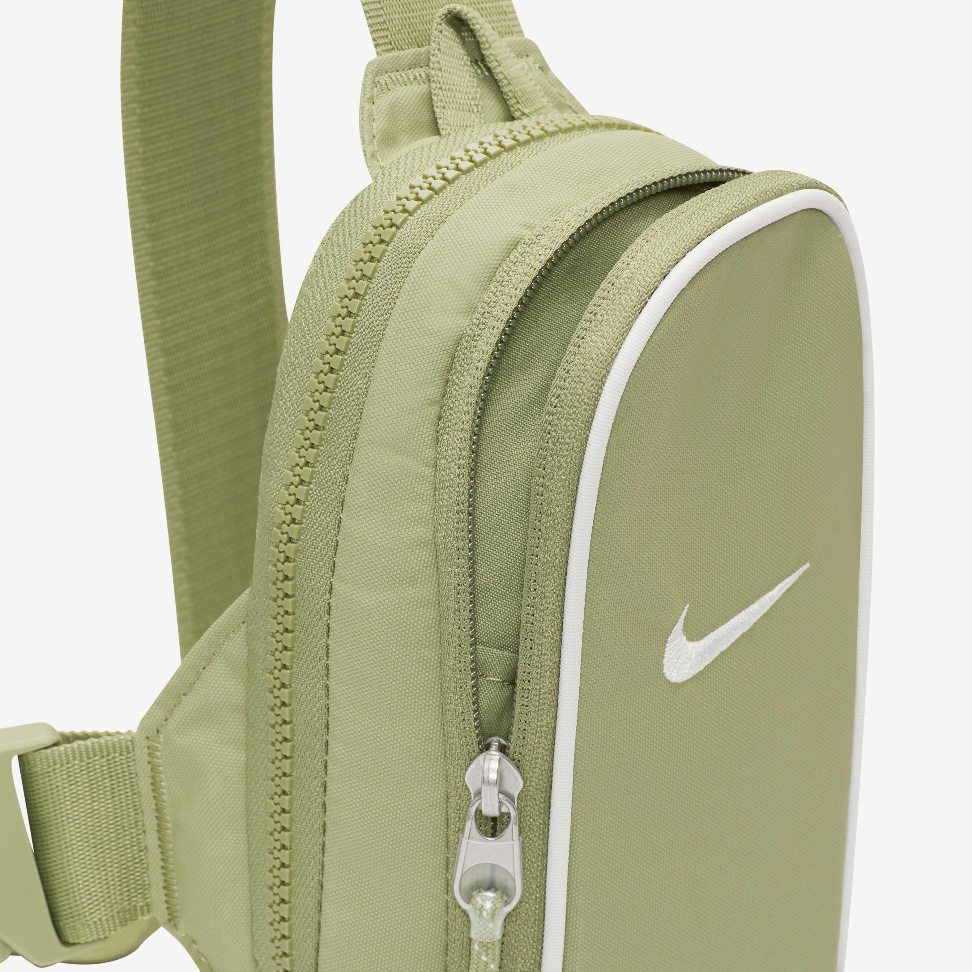 Nike Sportswear Essentials image number 4