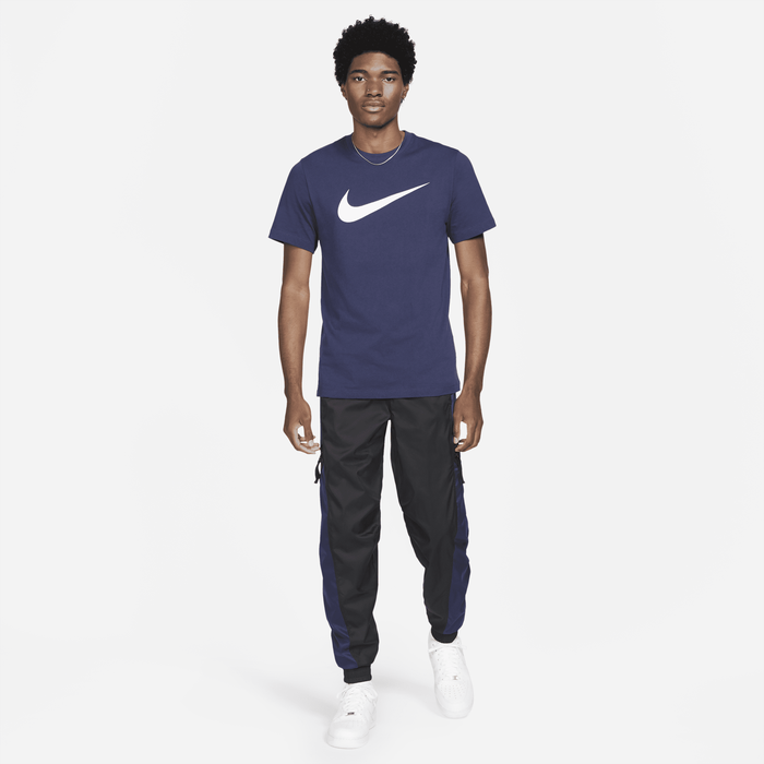 Nike black and white shirt deals