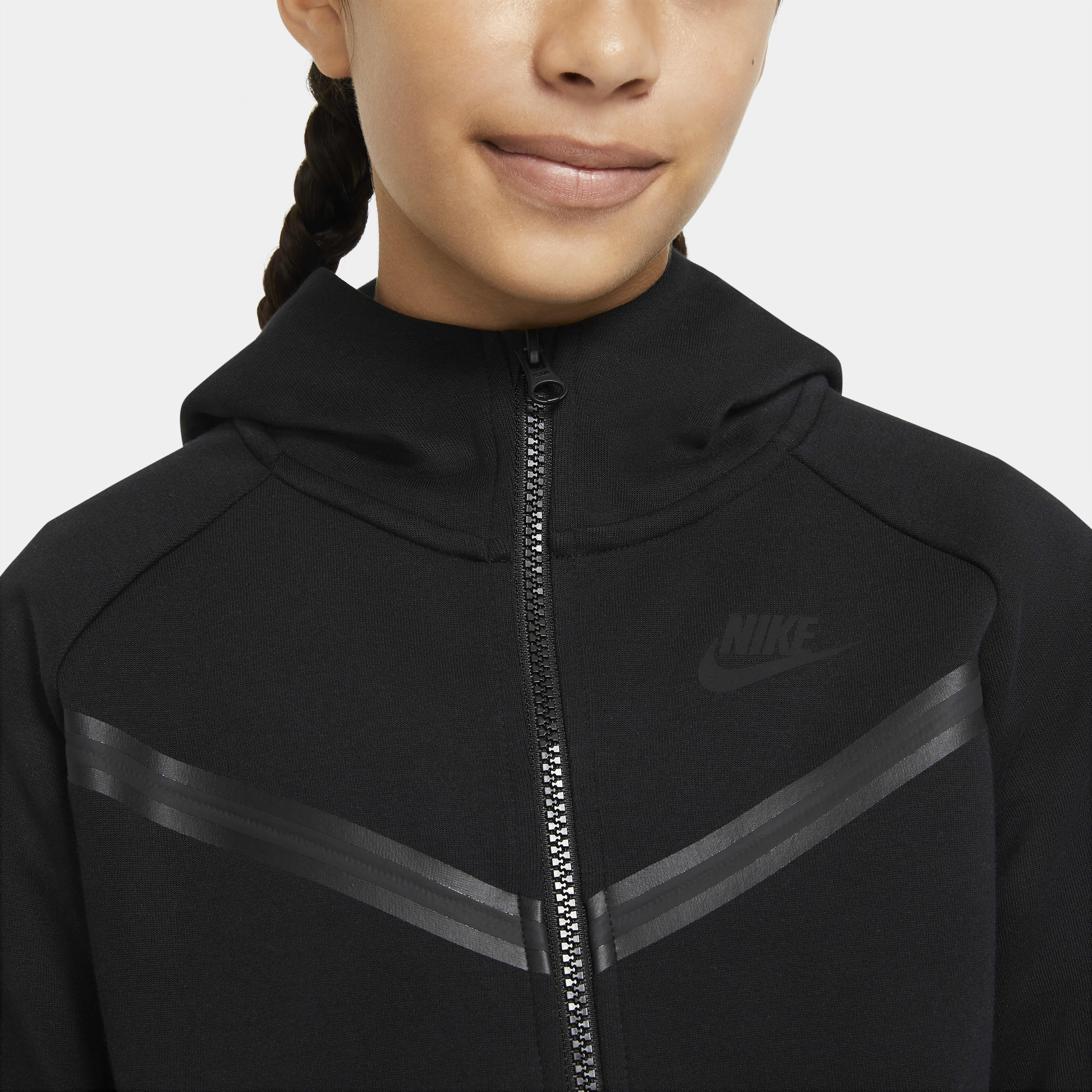 Nike Sportswear Tech Fleece image number 2