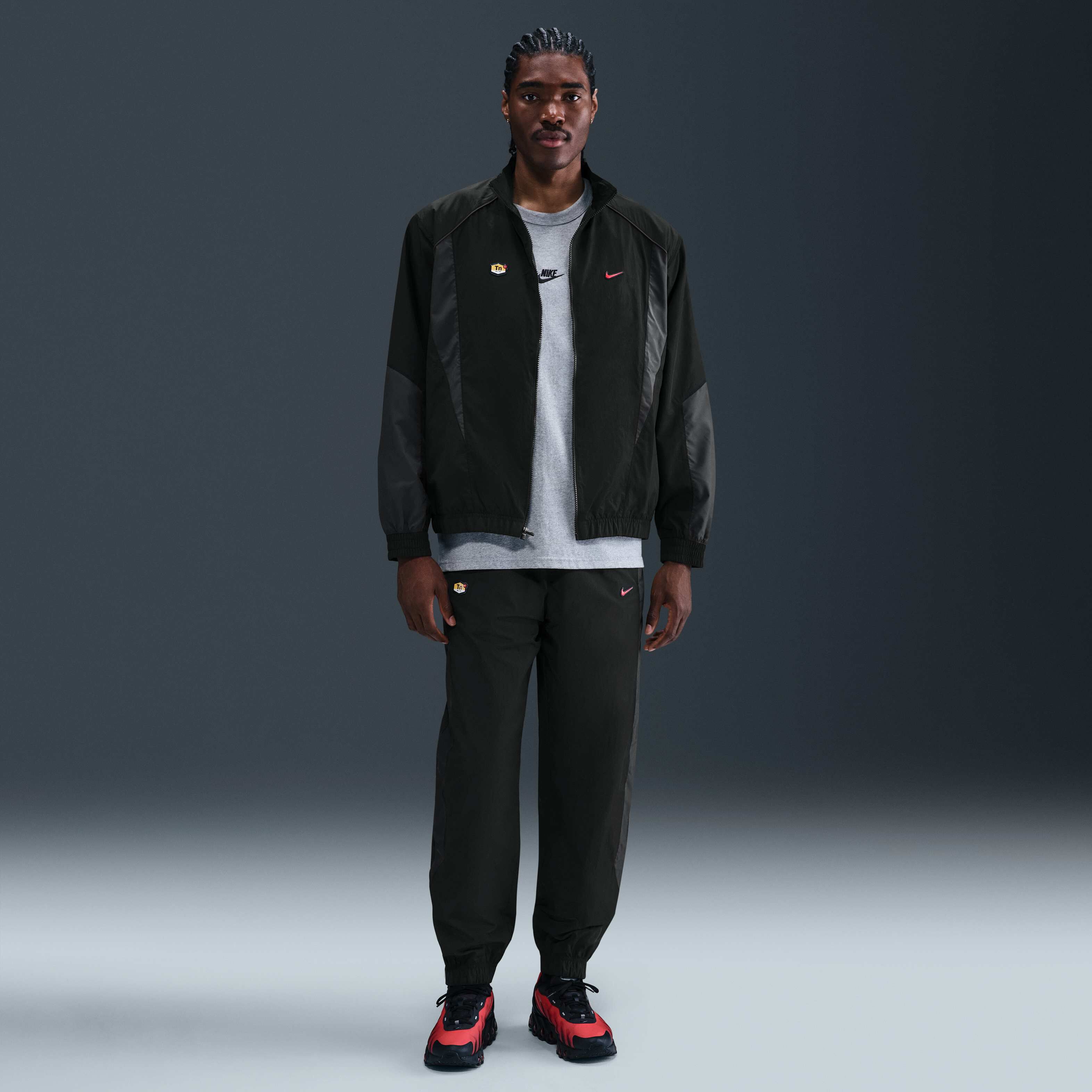 نايكي سبورتسوير image number 0