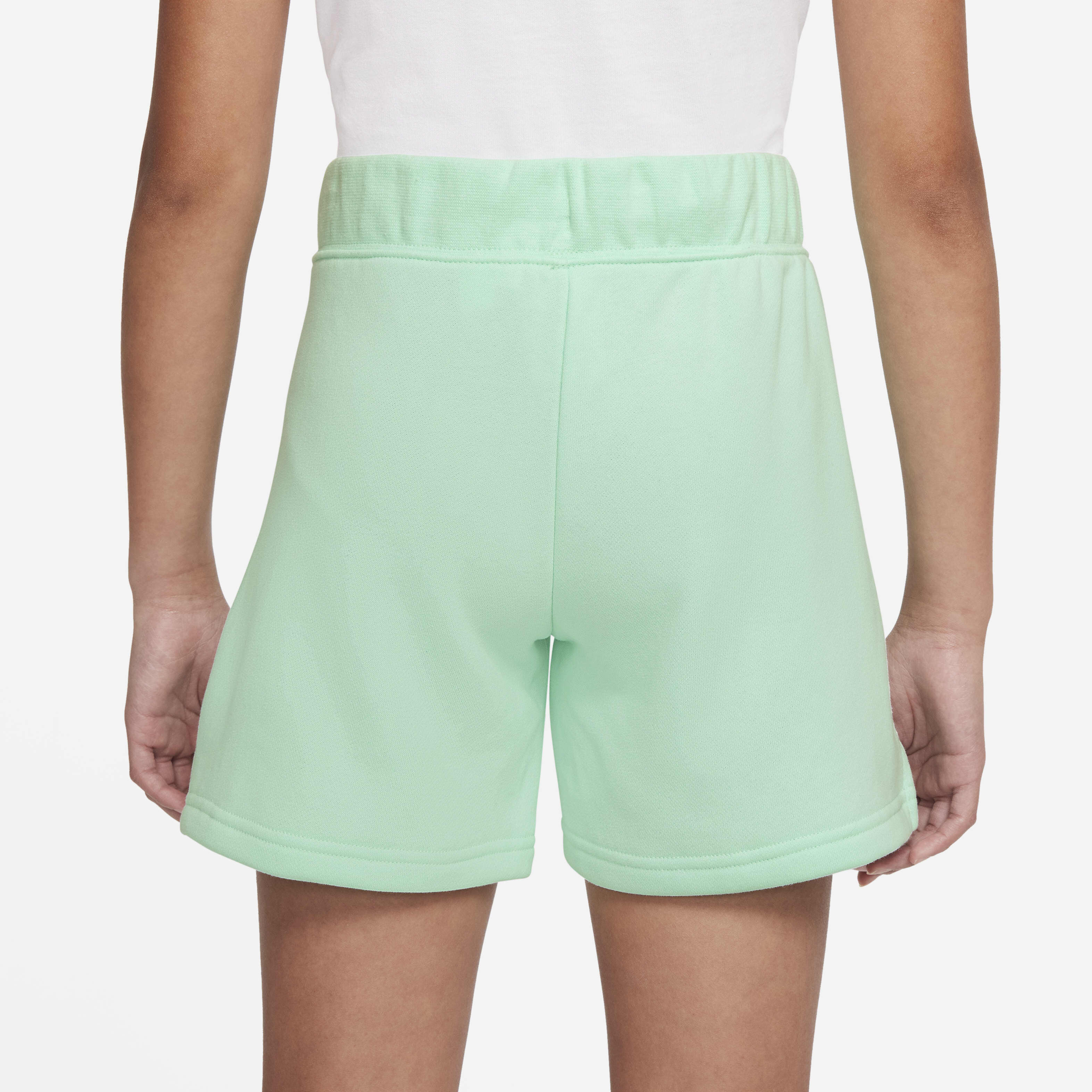 نايكي سبورتسوير كلوب image number 2