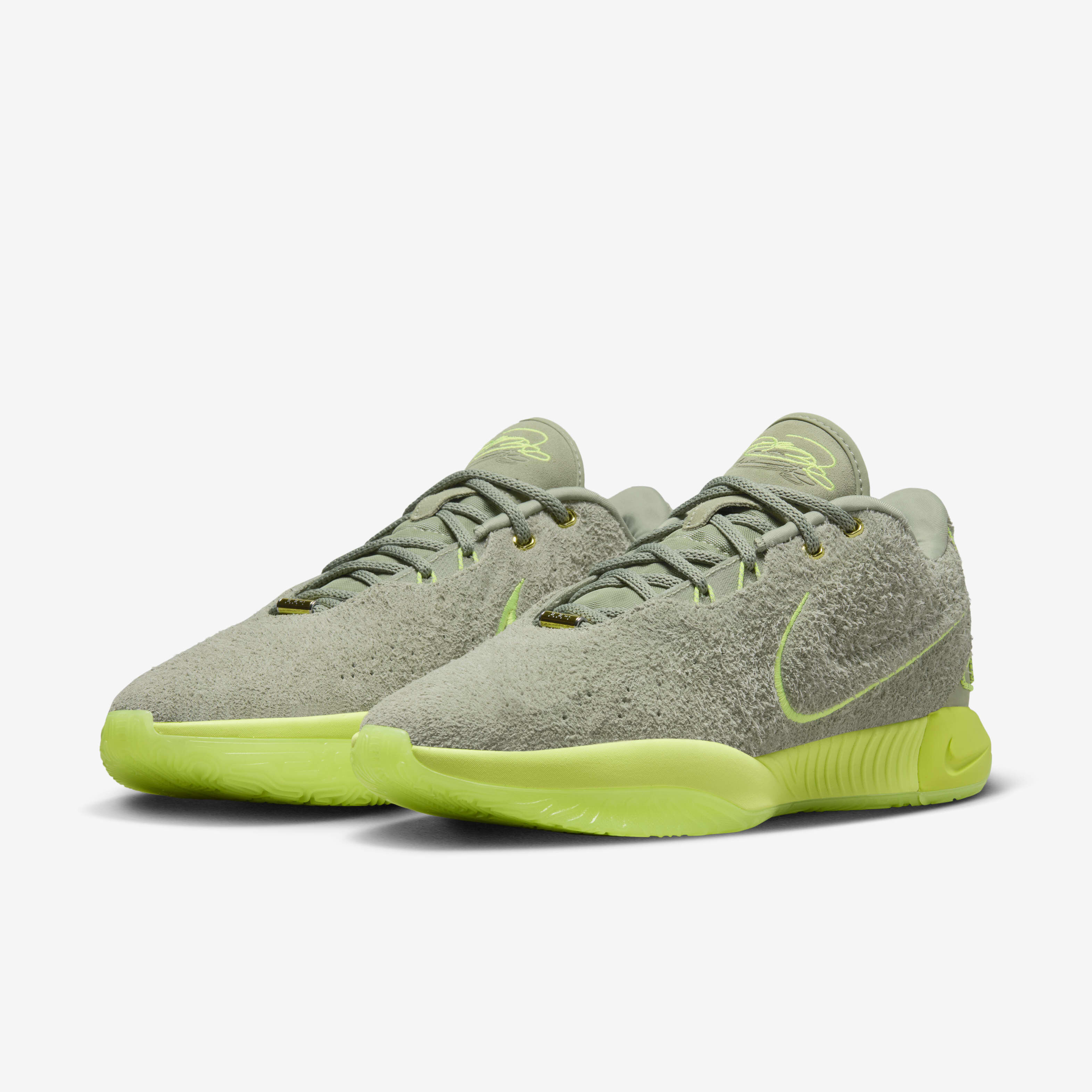 ليبرون XXI image number 4