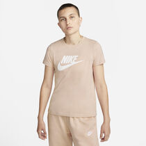 Nike Sportswear Essential