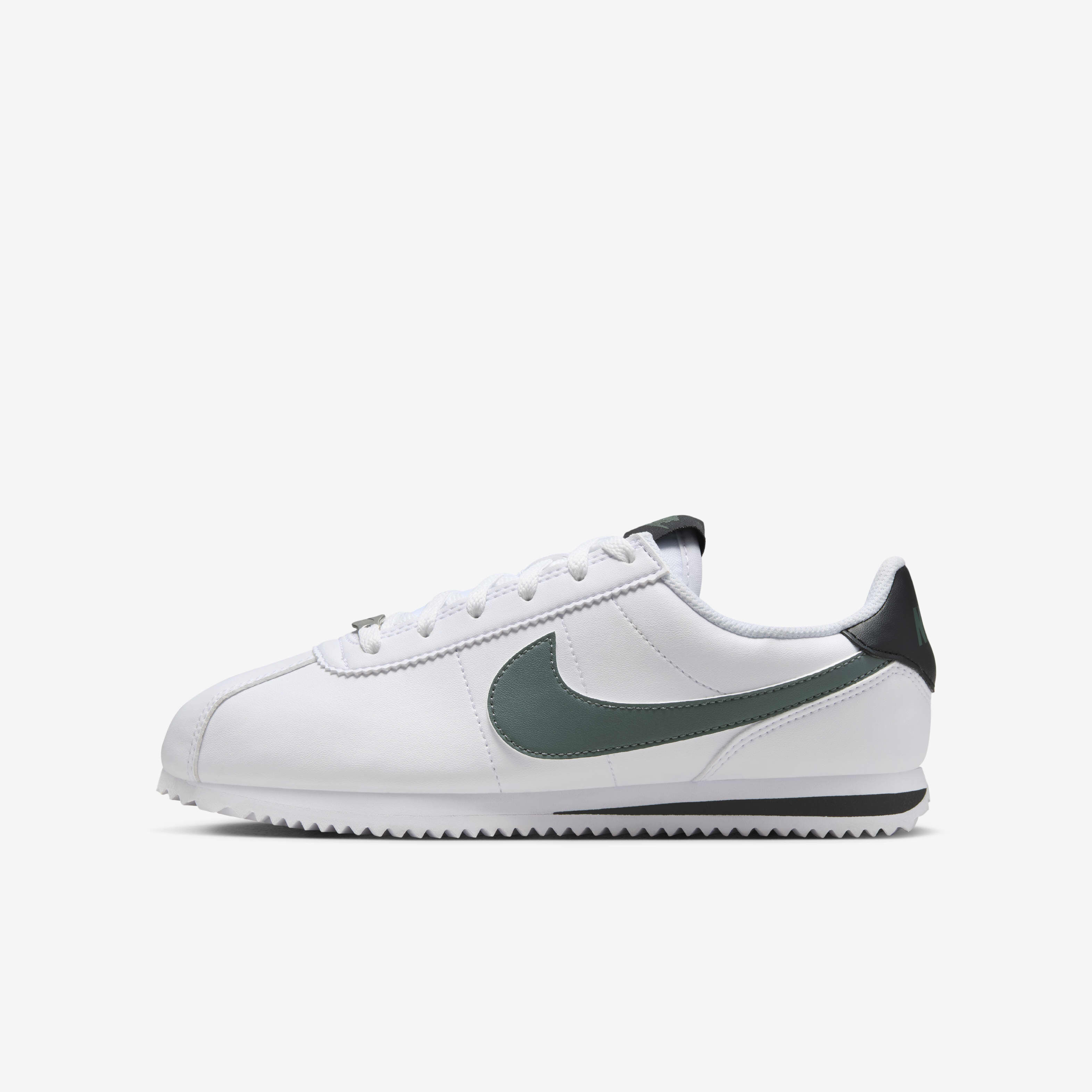 Buy Nike Cortez Older Kids Shoes Nike UAE Official