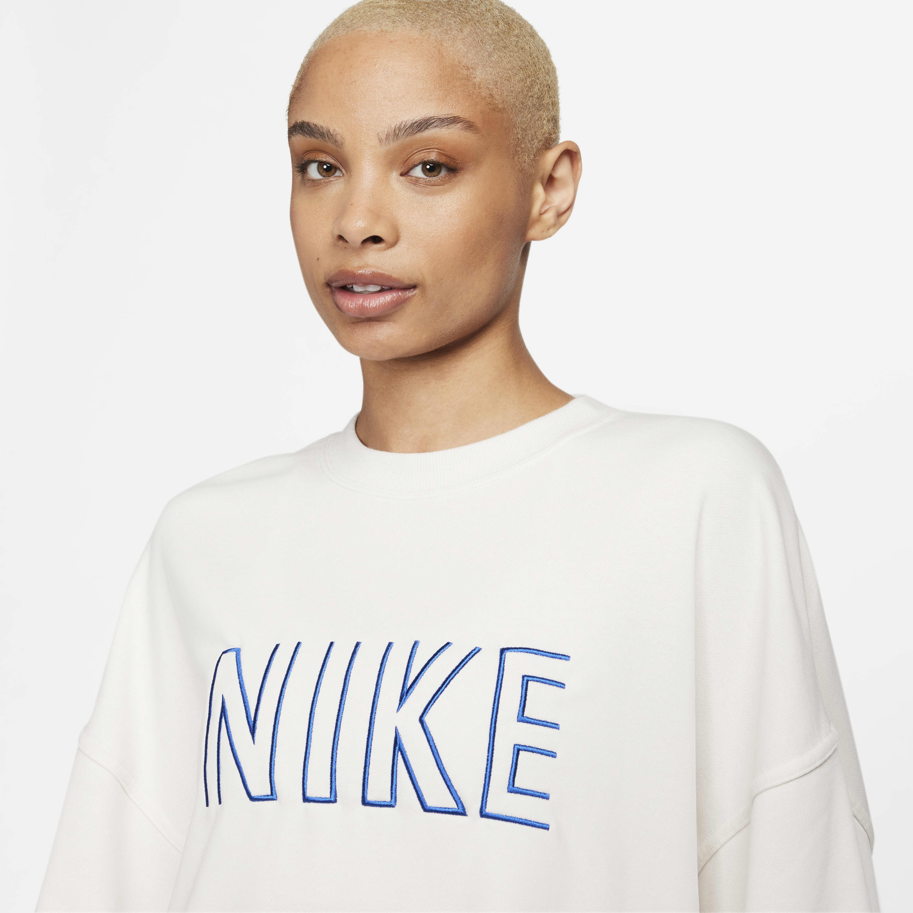 Nike Sportswear image number 2