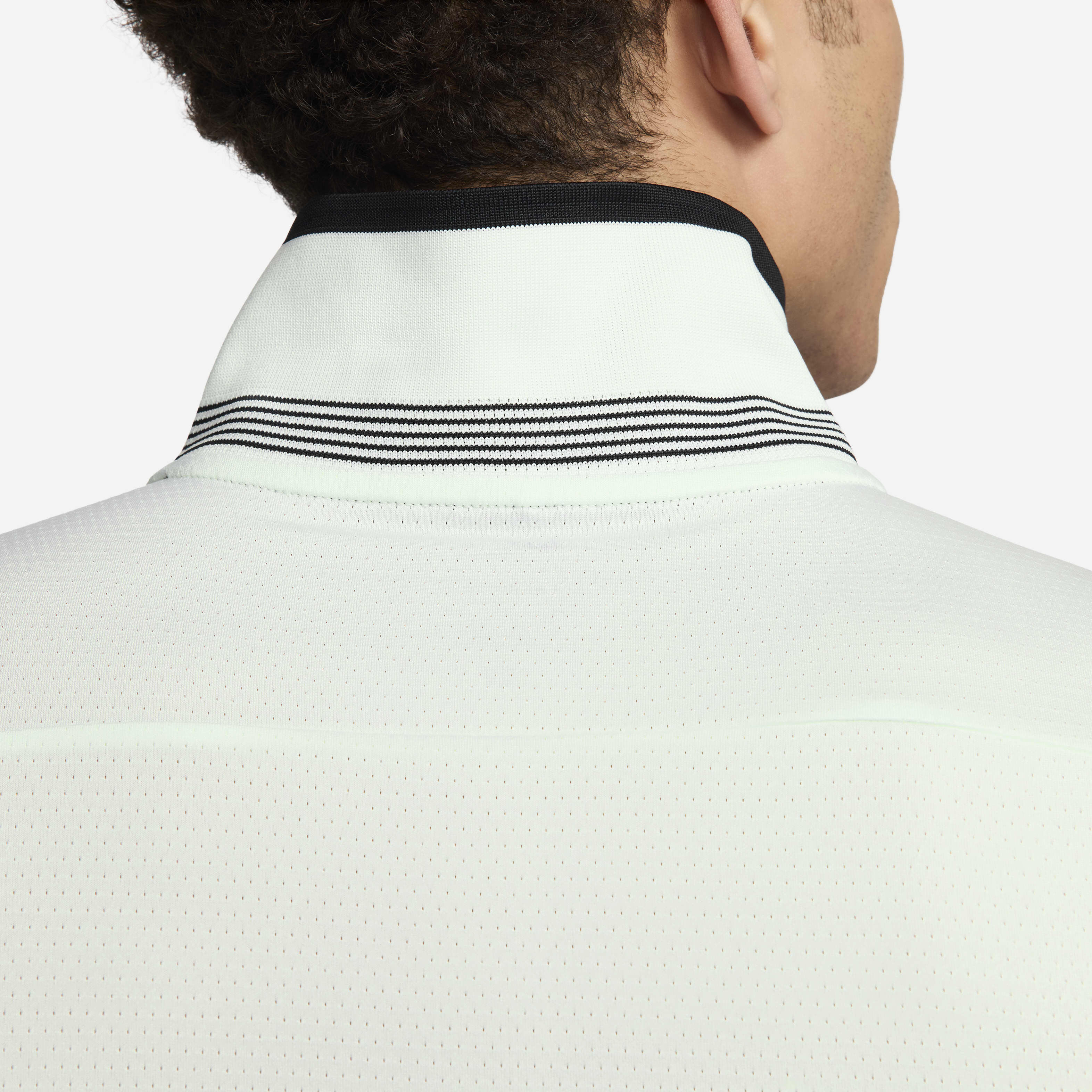 NikeCourt Advantage image number 2