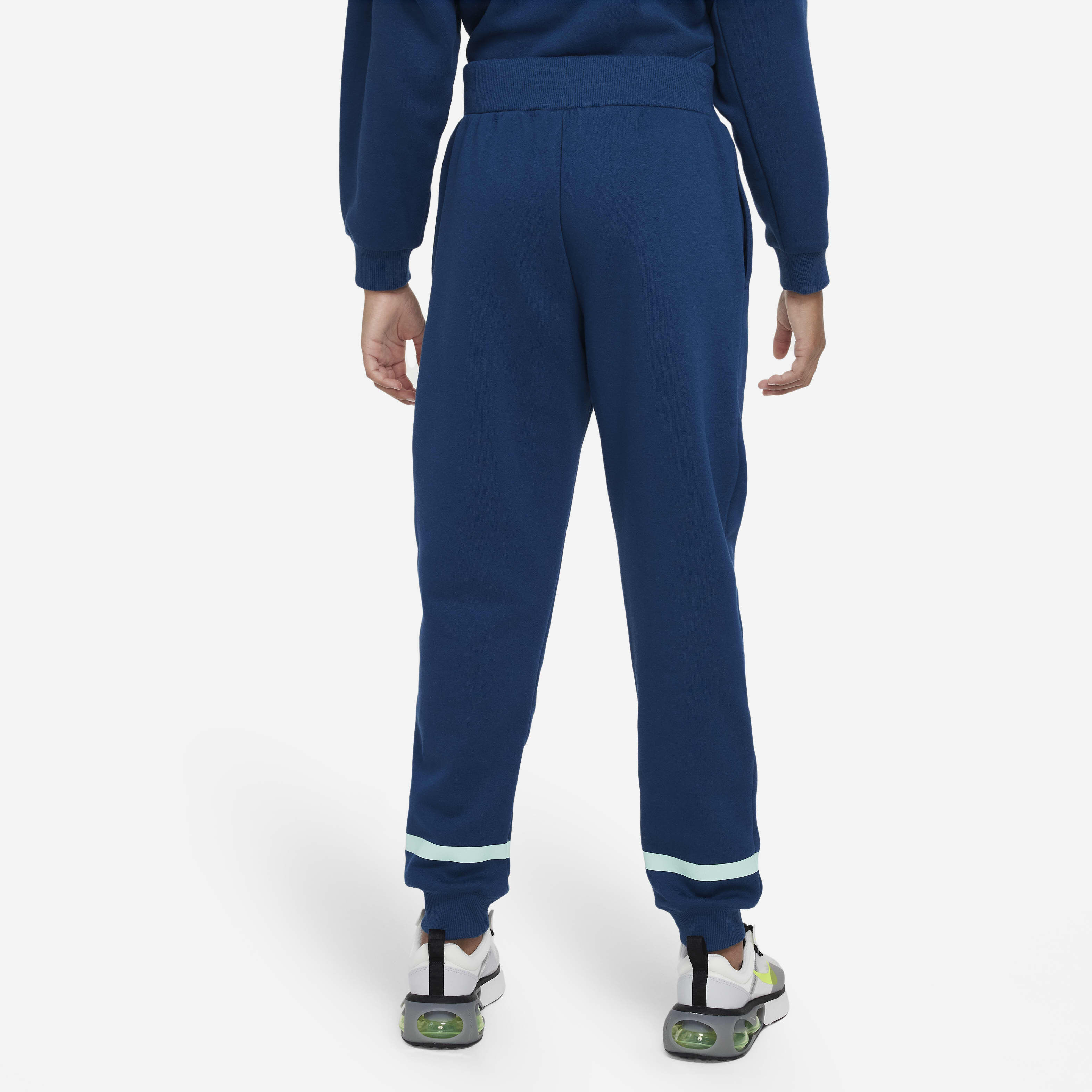 Nike Sportswear Club Fleece Icon Clash image number 1