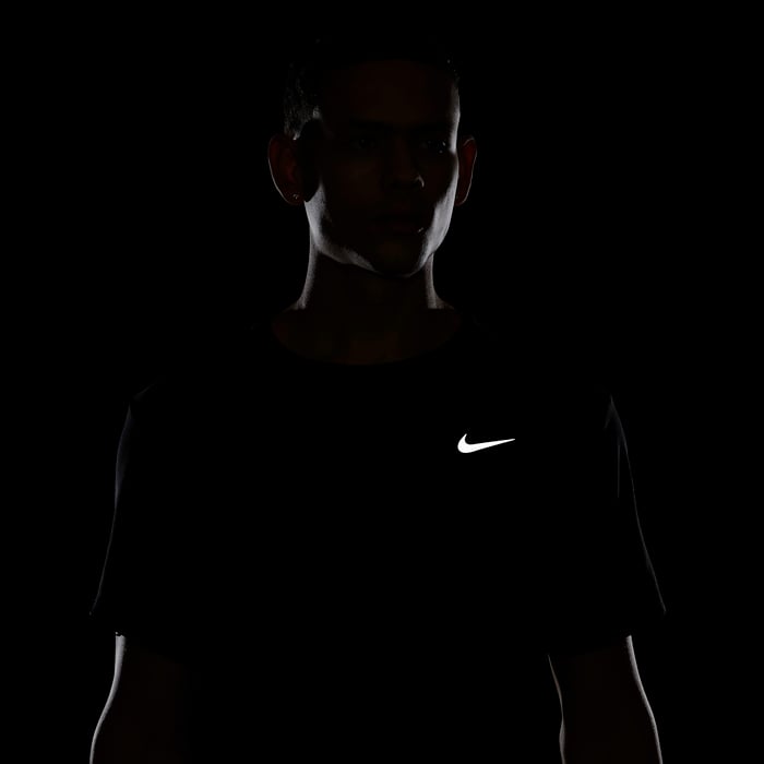 Nike Miler image number 5 Nike Miler image number 5