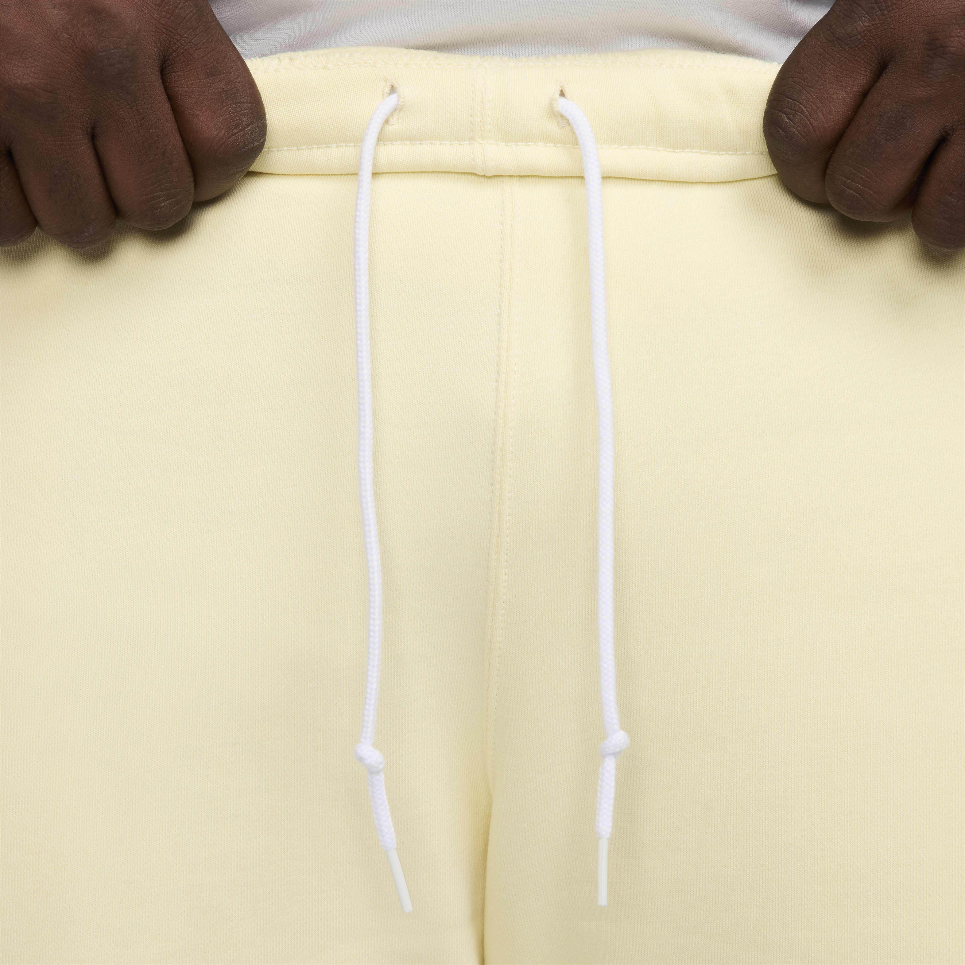 Nike Solo Swoosh image number 7