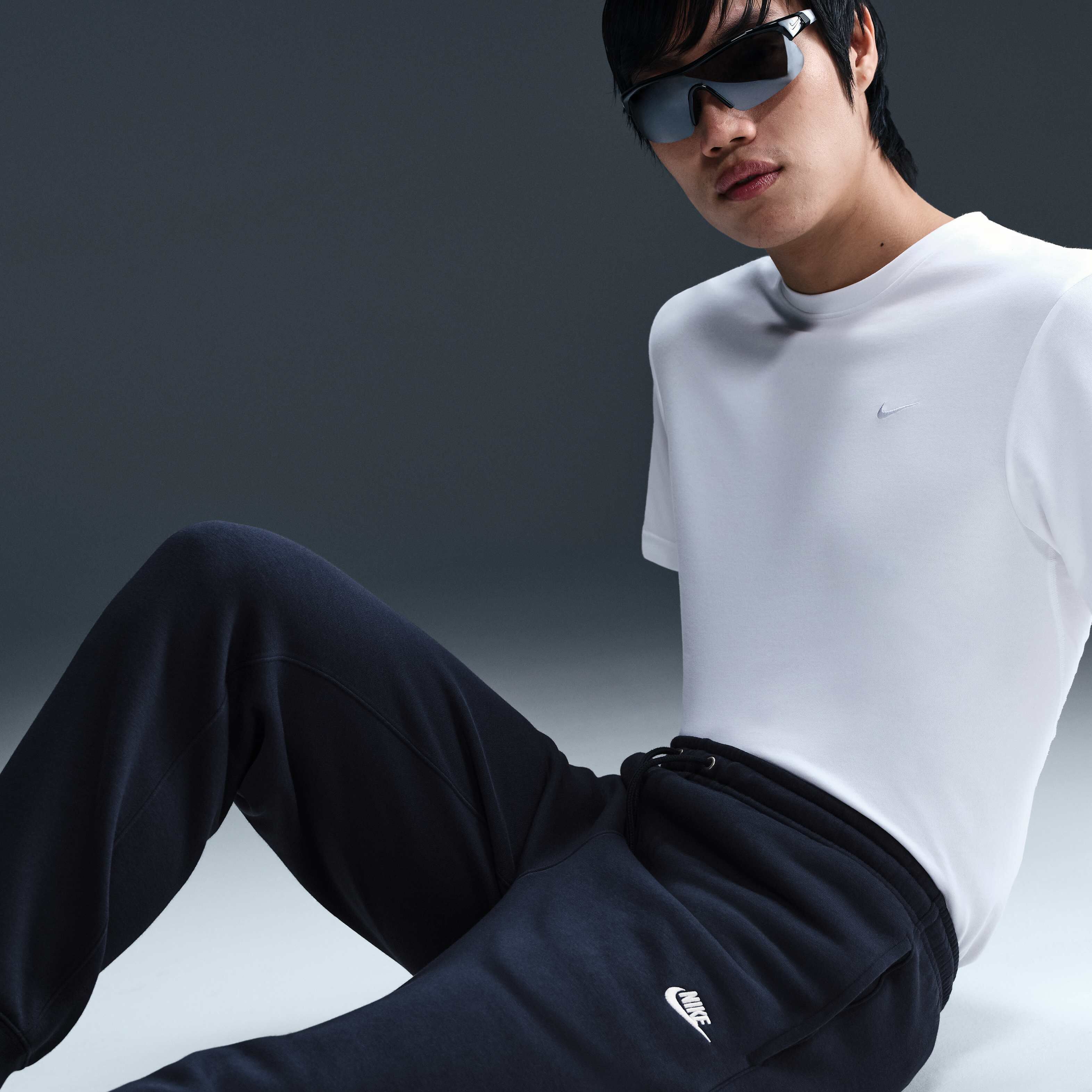 Nike Club image number 4