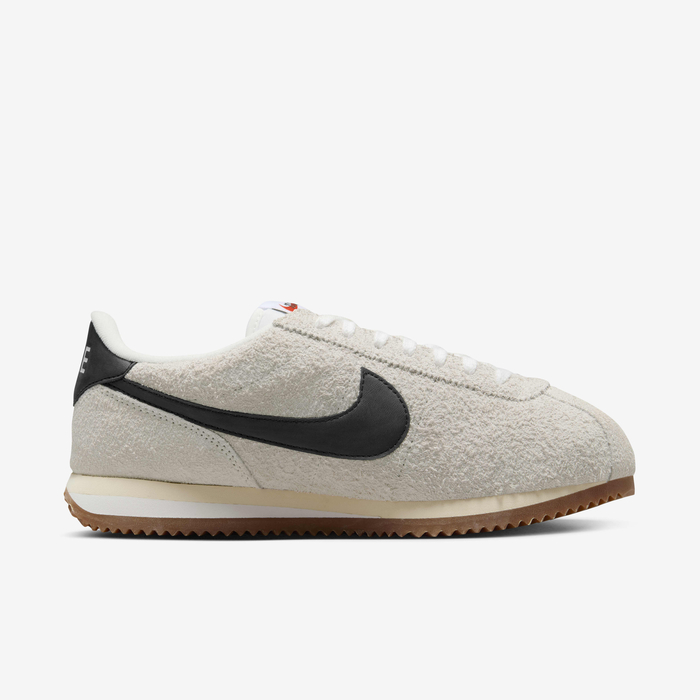 Nike Cortez Vintage Suede image number 2 Nike Cortez Vintage Suede image number 2