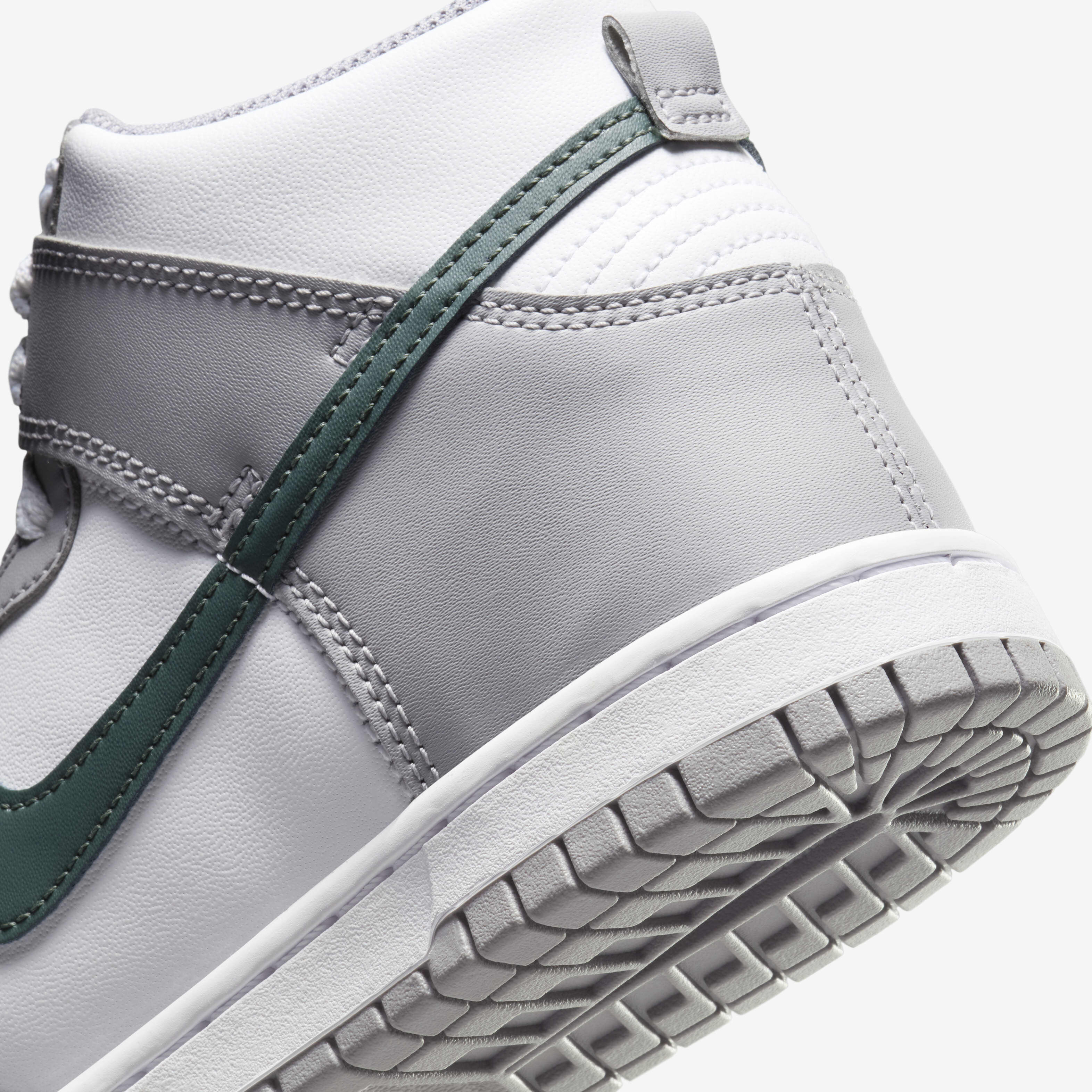 Nike Dunk High image number 7