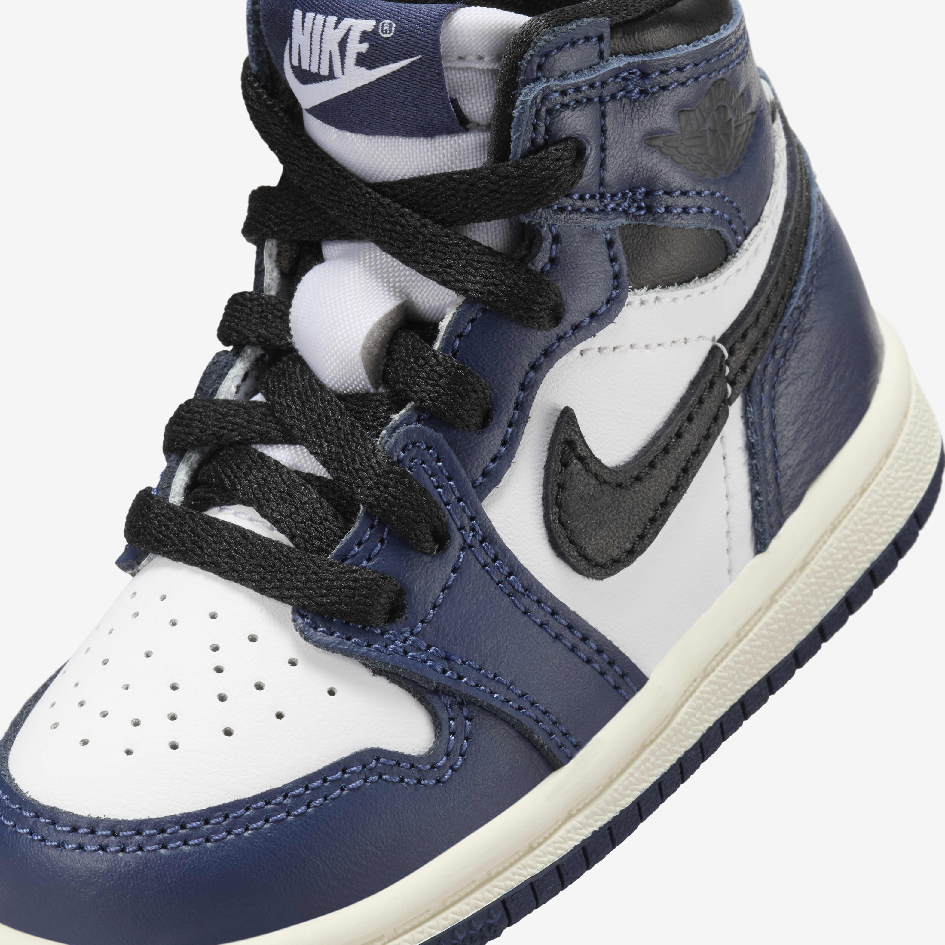 Navy blue jordans toddler deals