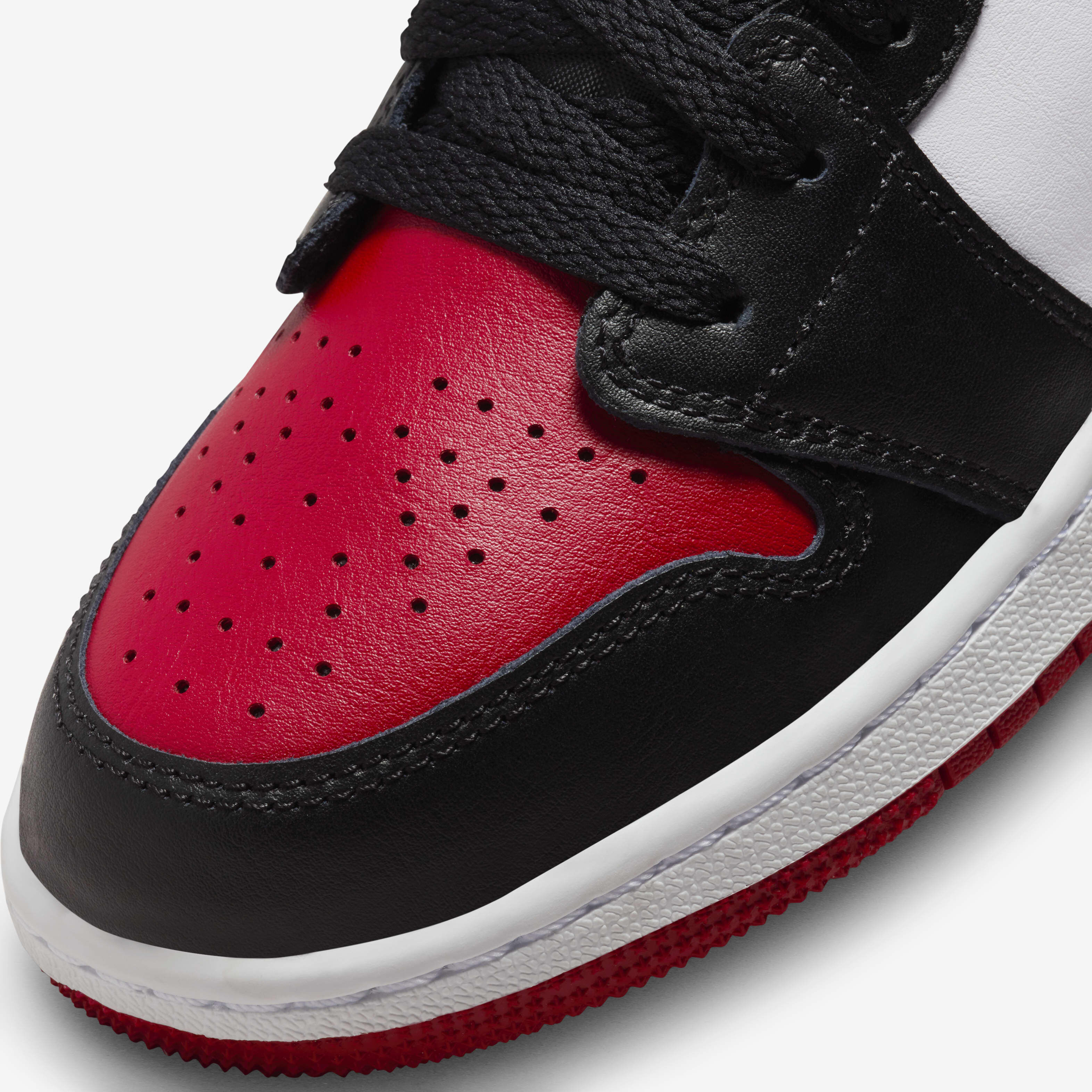 Air Jordan 1 Low image number 6