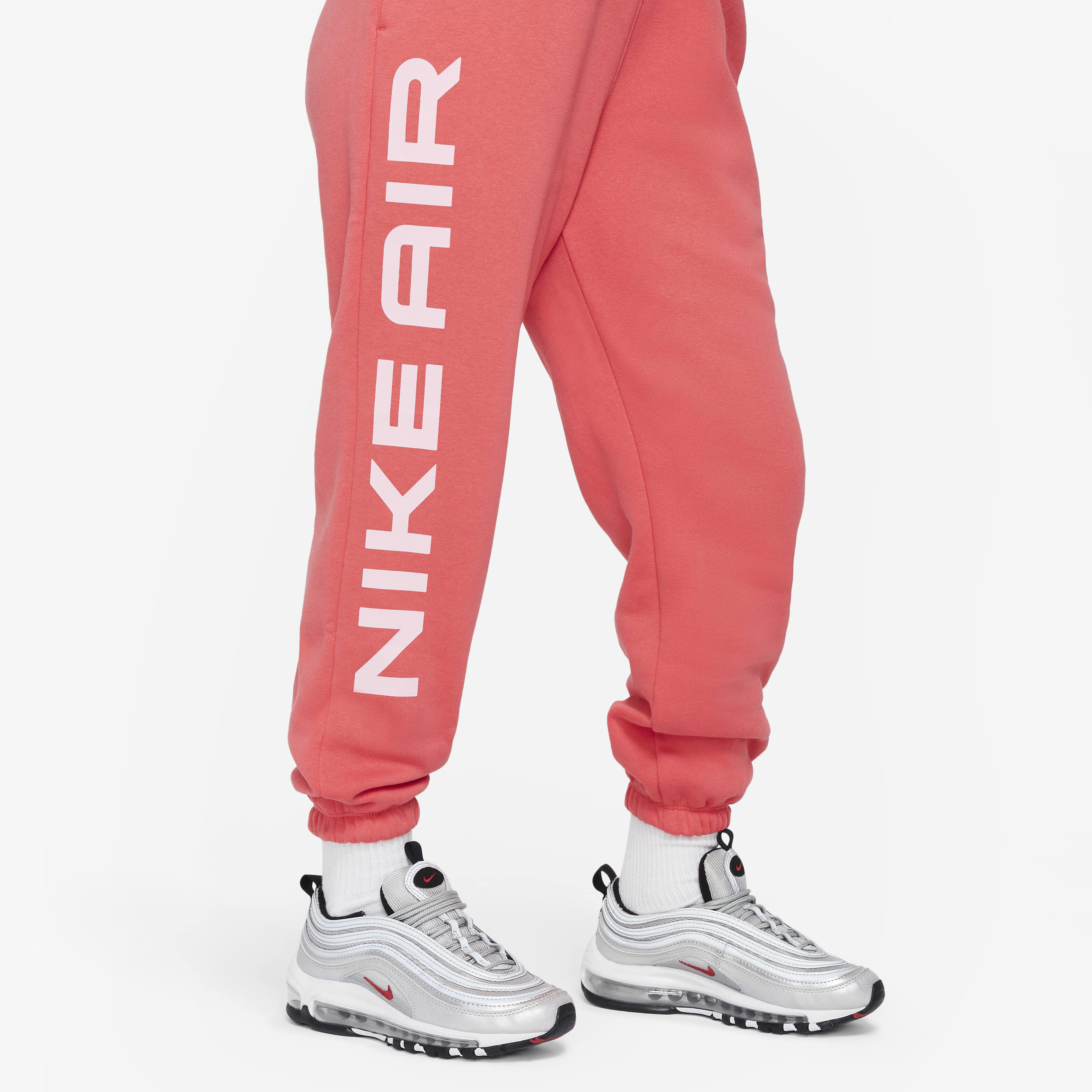 اير كلوب فليس image number 3