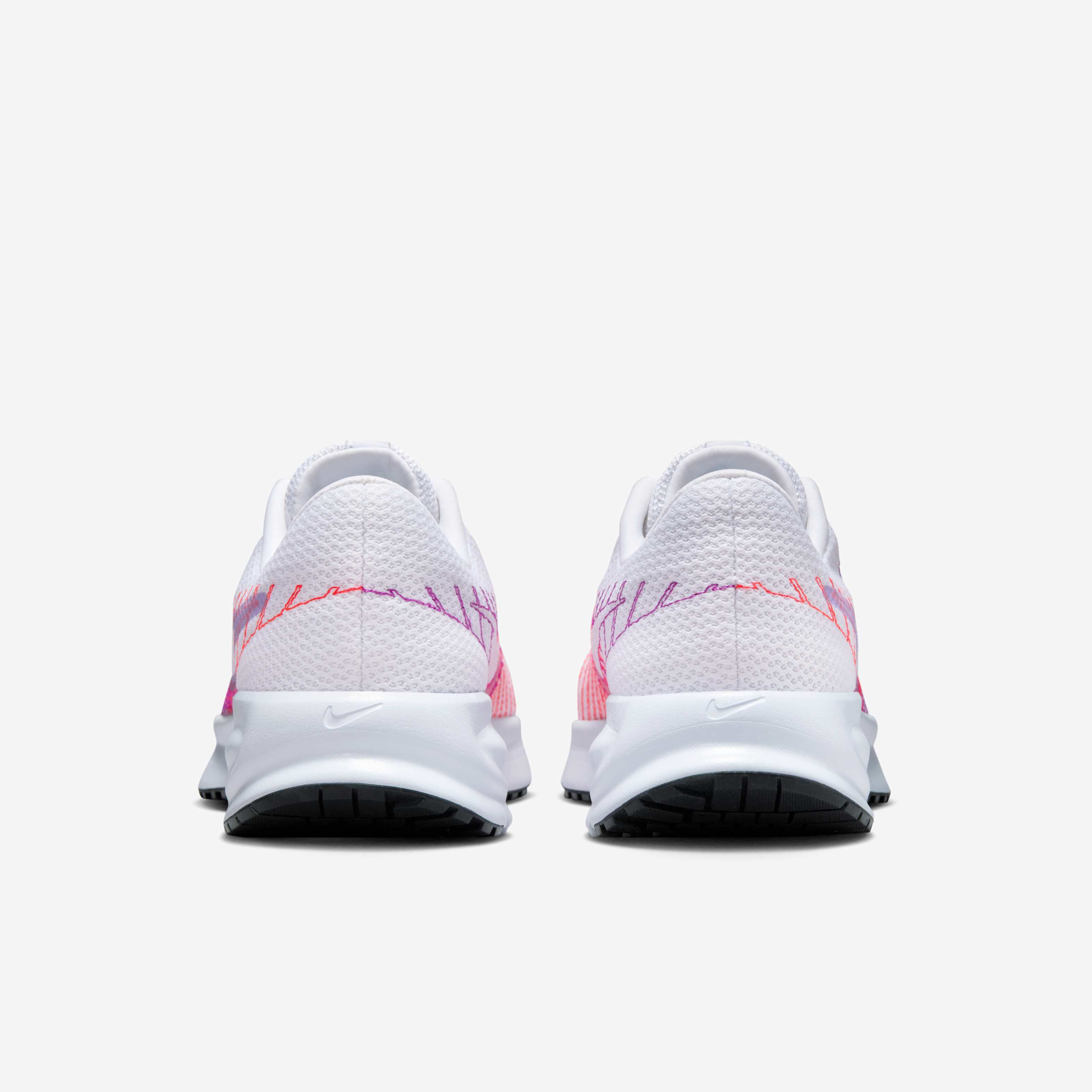 Nike Run Defy image number 5