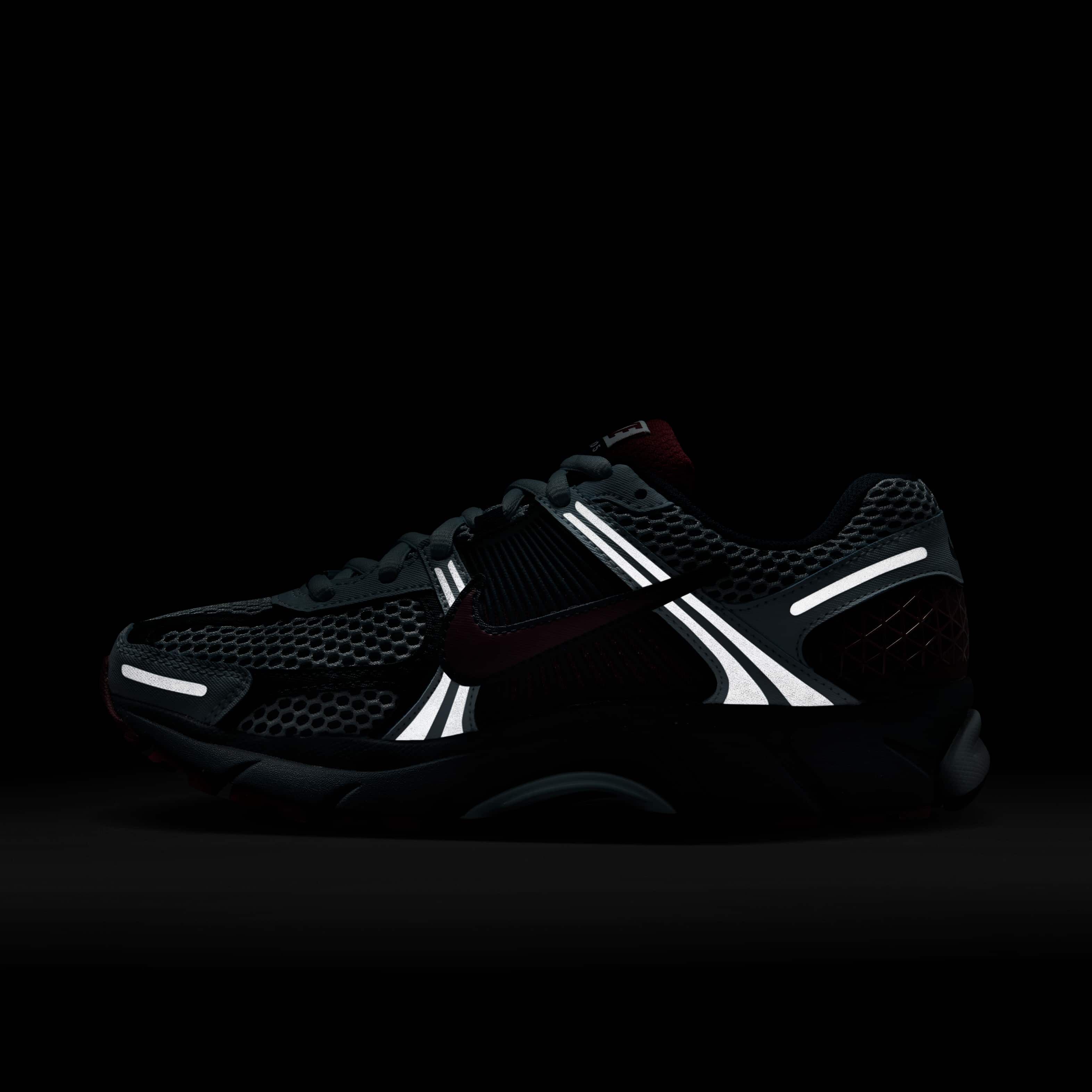 Nike Zoom Vomero 5 image number 11