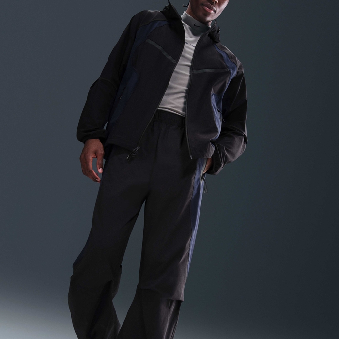 Nike Tech image number 4 Nike Tech image number 4