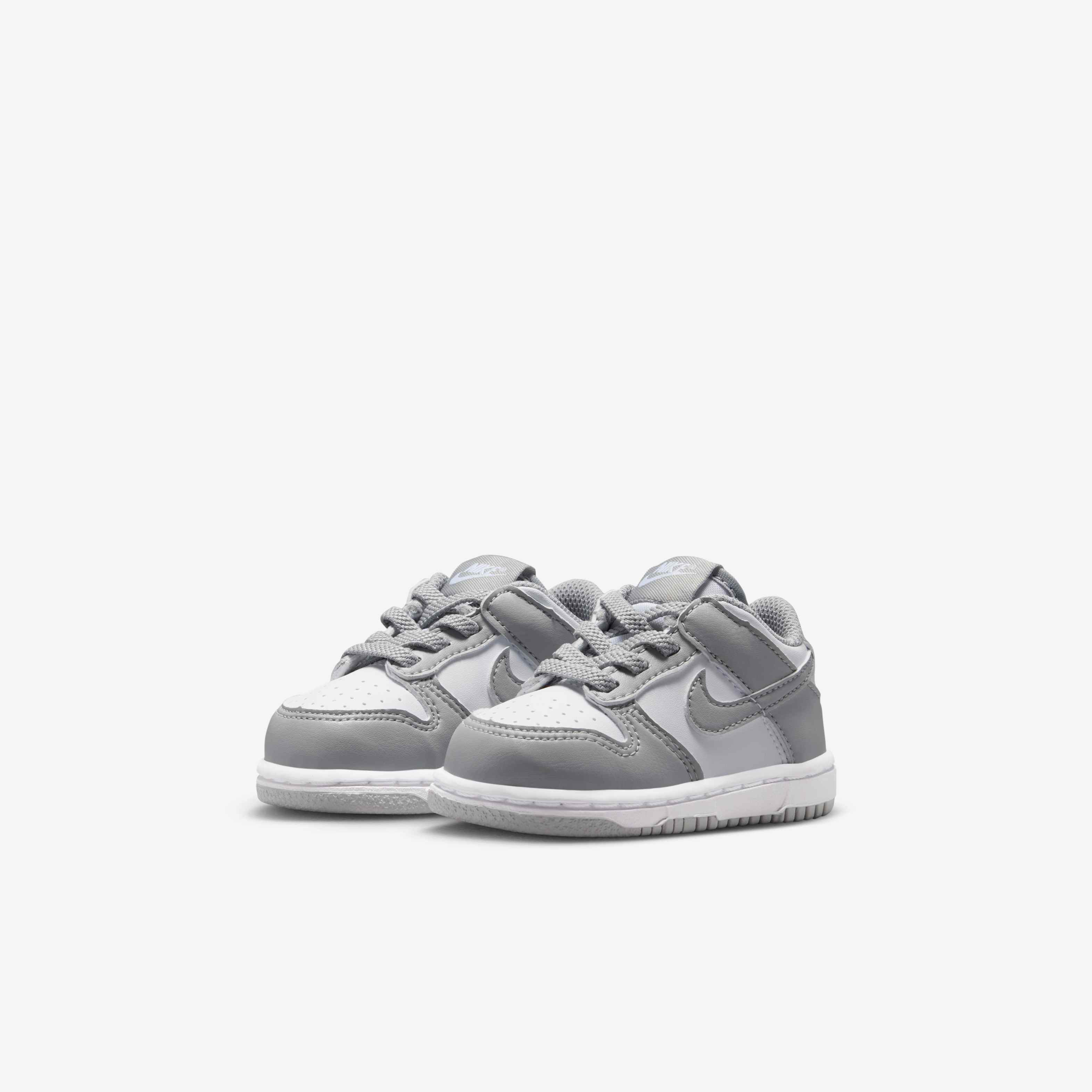 Nike Dunk Low image number 4