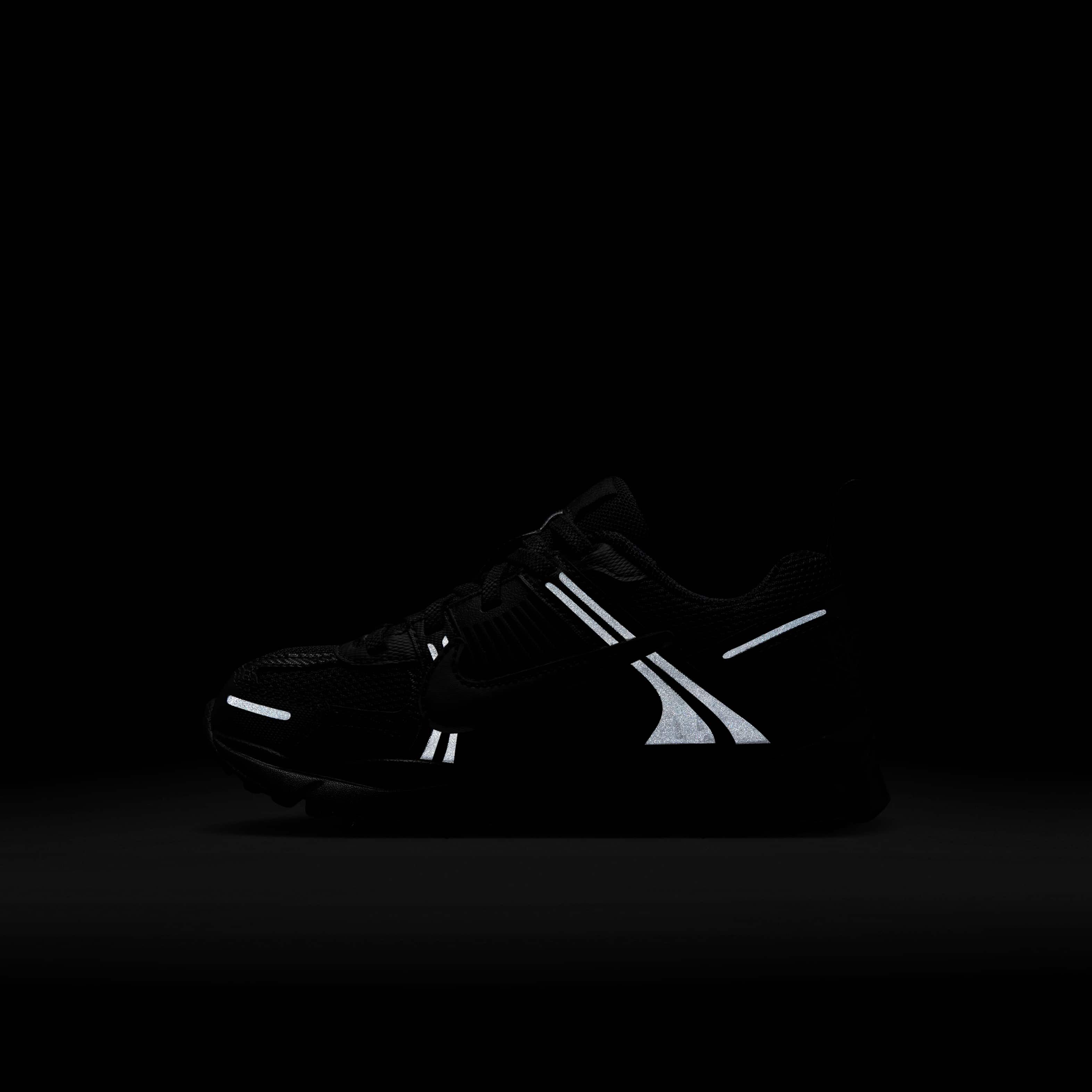 Nike Vomero 5 image number 11