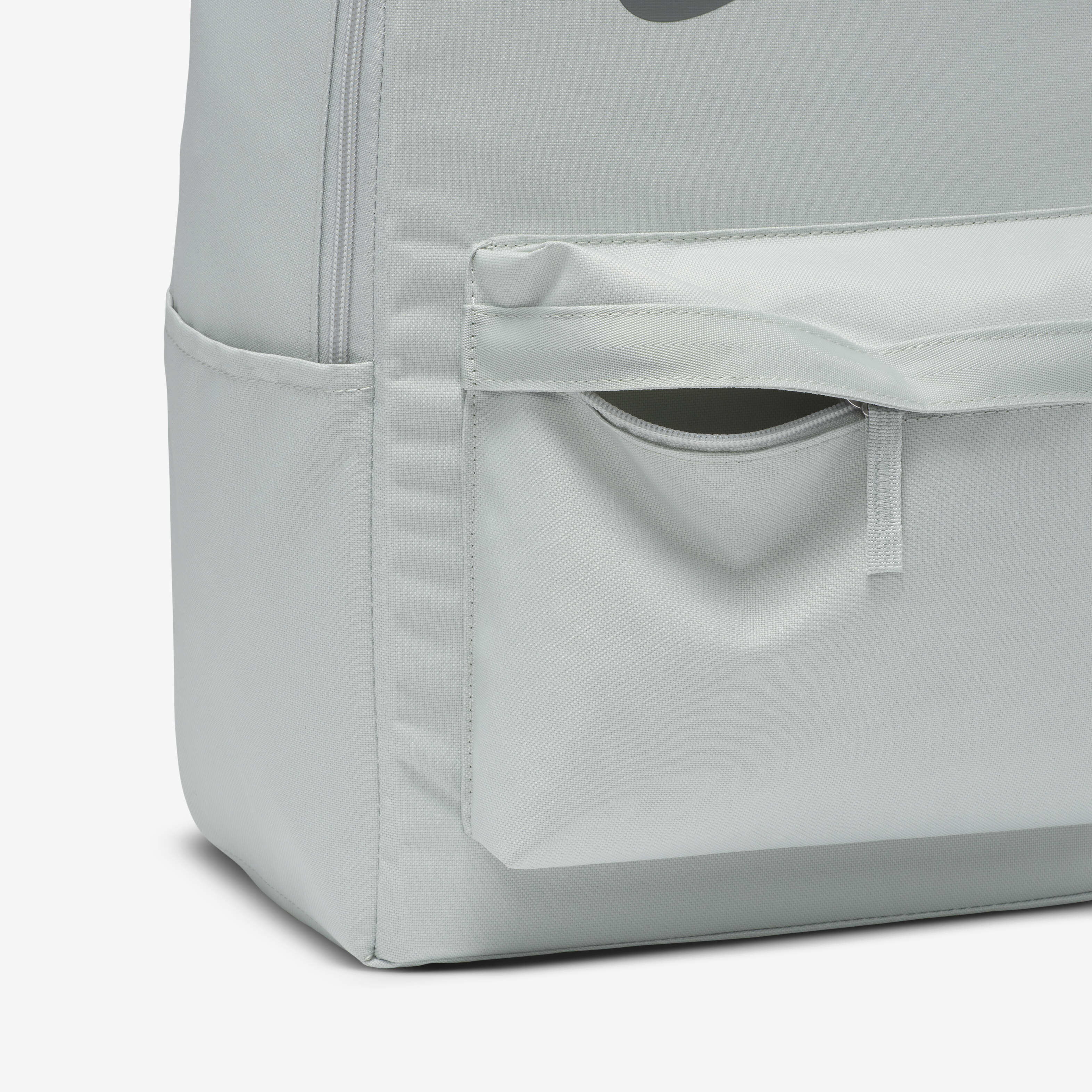 نايكي هيرتدج image number 5