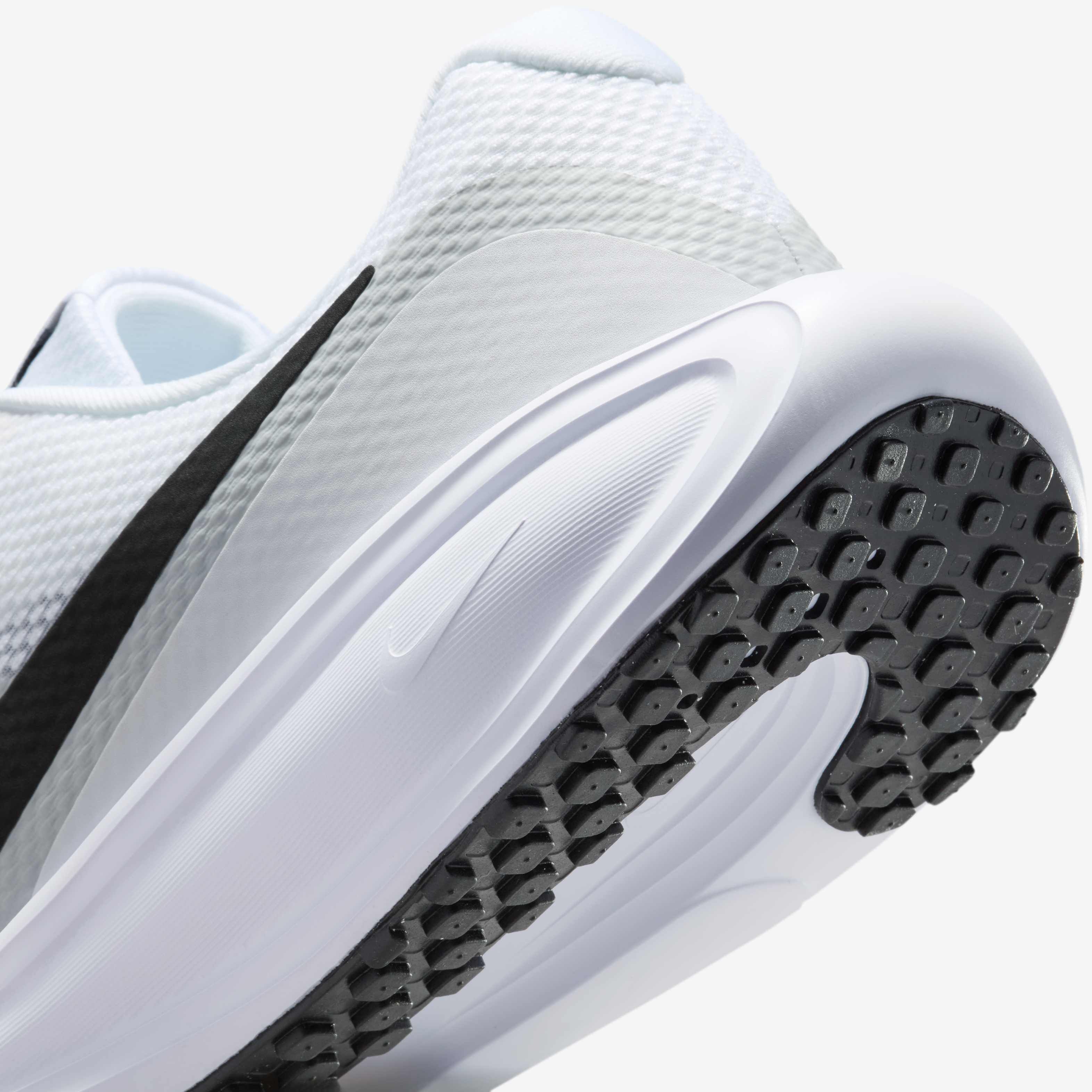 نايكي ريفلوشن 8 image number 7