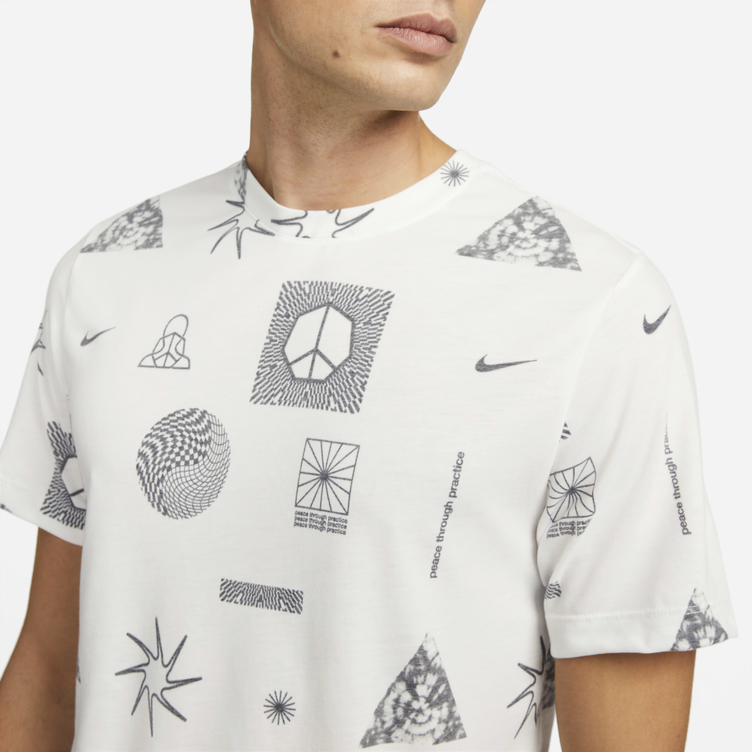 Nike Yoga Dri-FIT image number 2