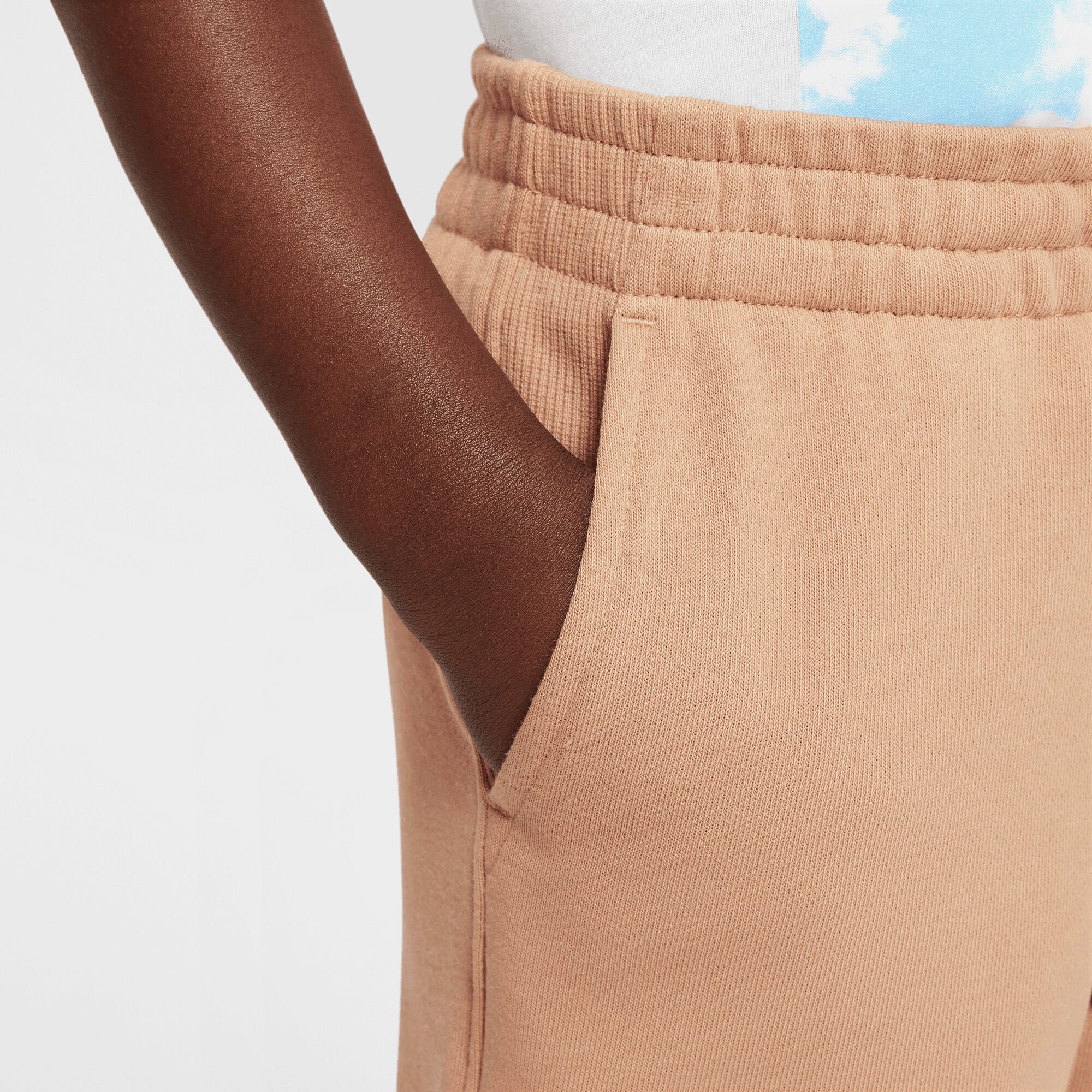 Nike Sportswear "Express Yourself" image number 3