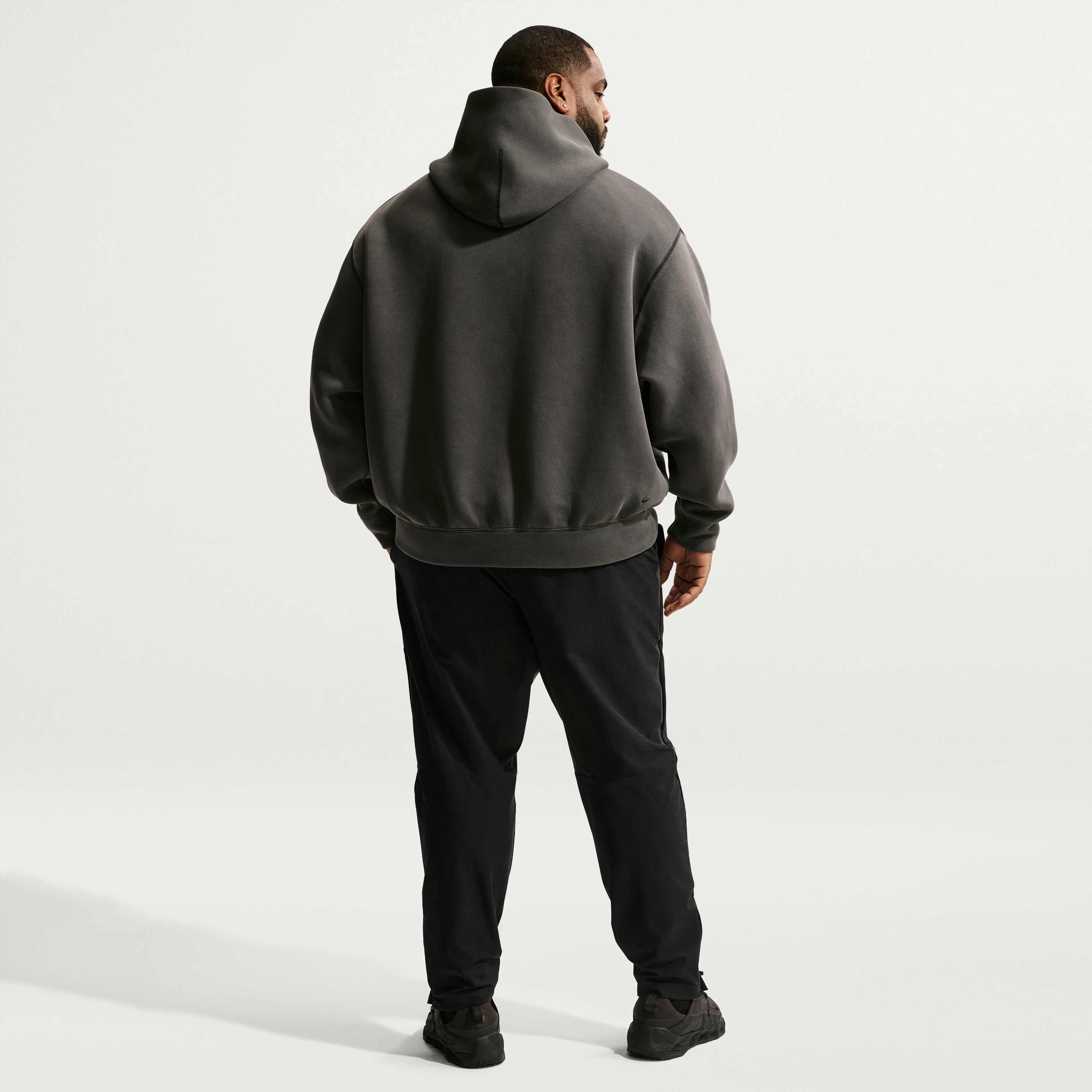 Nike Tech image number 9