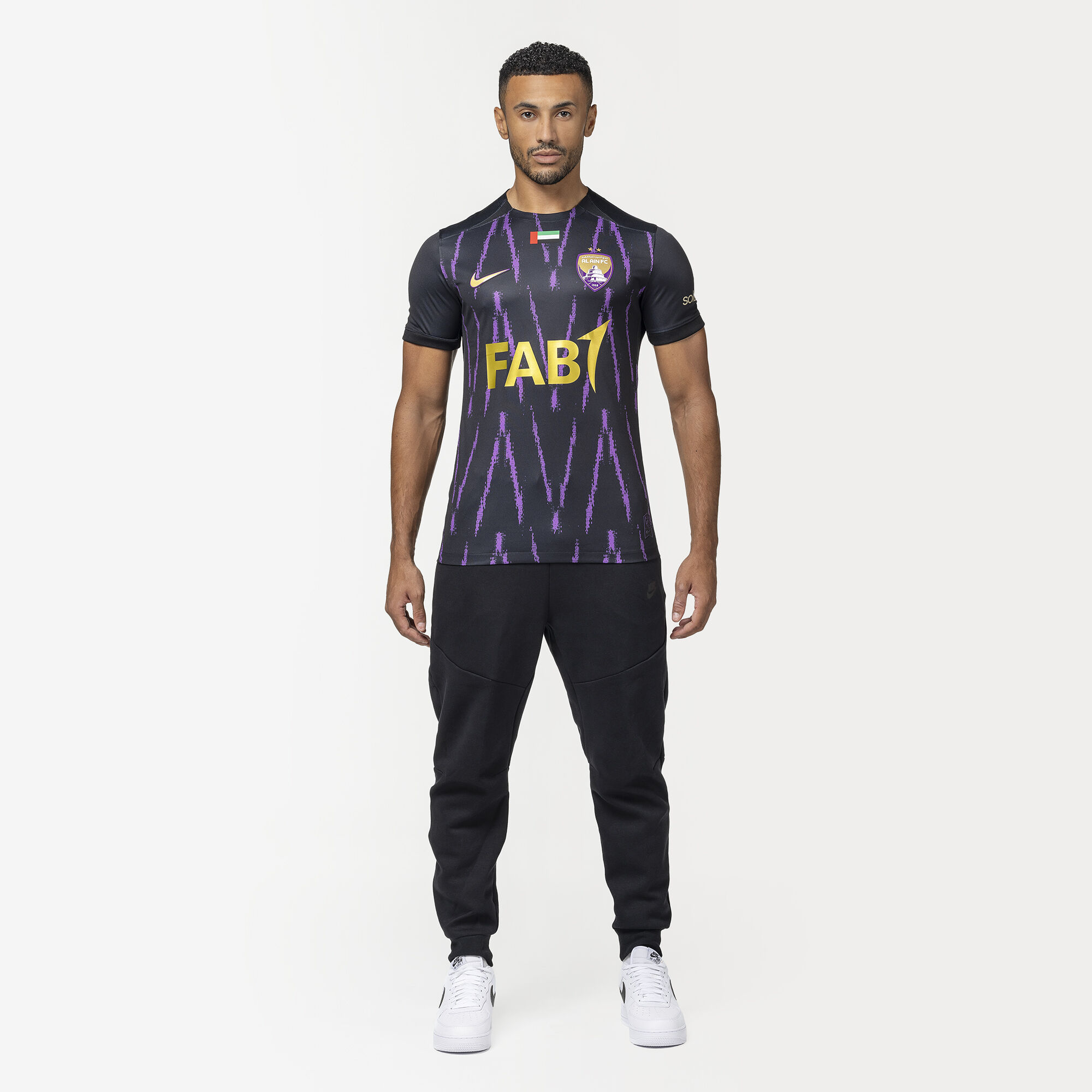 Al Ain F.C. 2024/25 Home Jersey image number 5