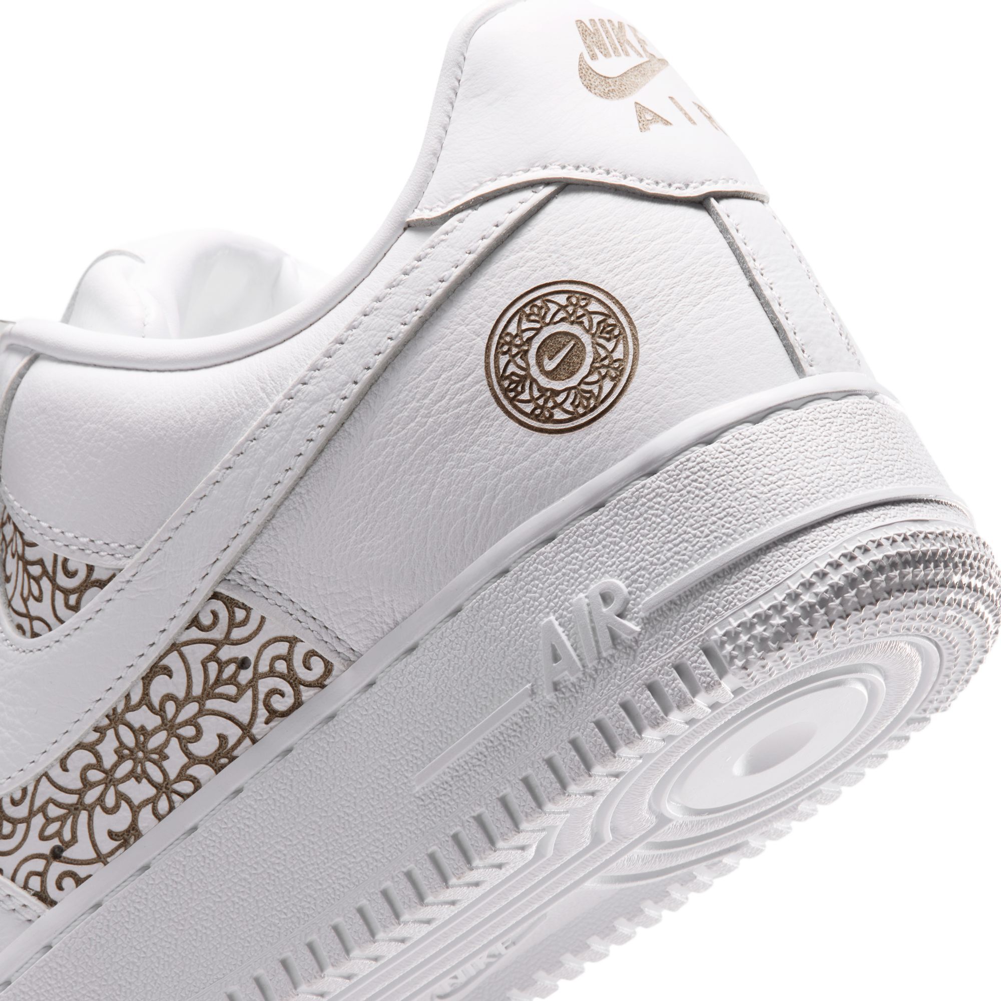 نايكي اير فورس 1 '07 LV8 image number 9