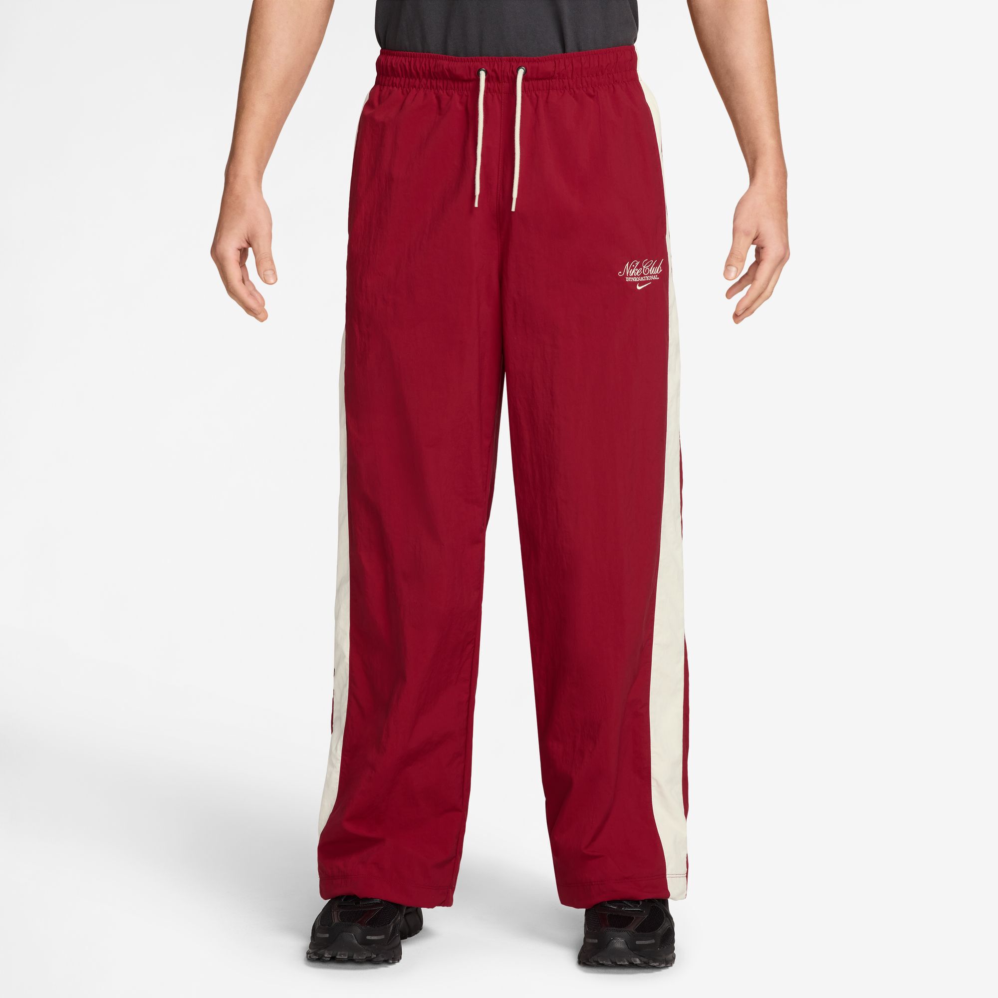 Nike Sportswear Club image number 0
