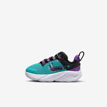 Nike Star Runner 4 SE