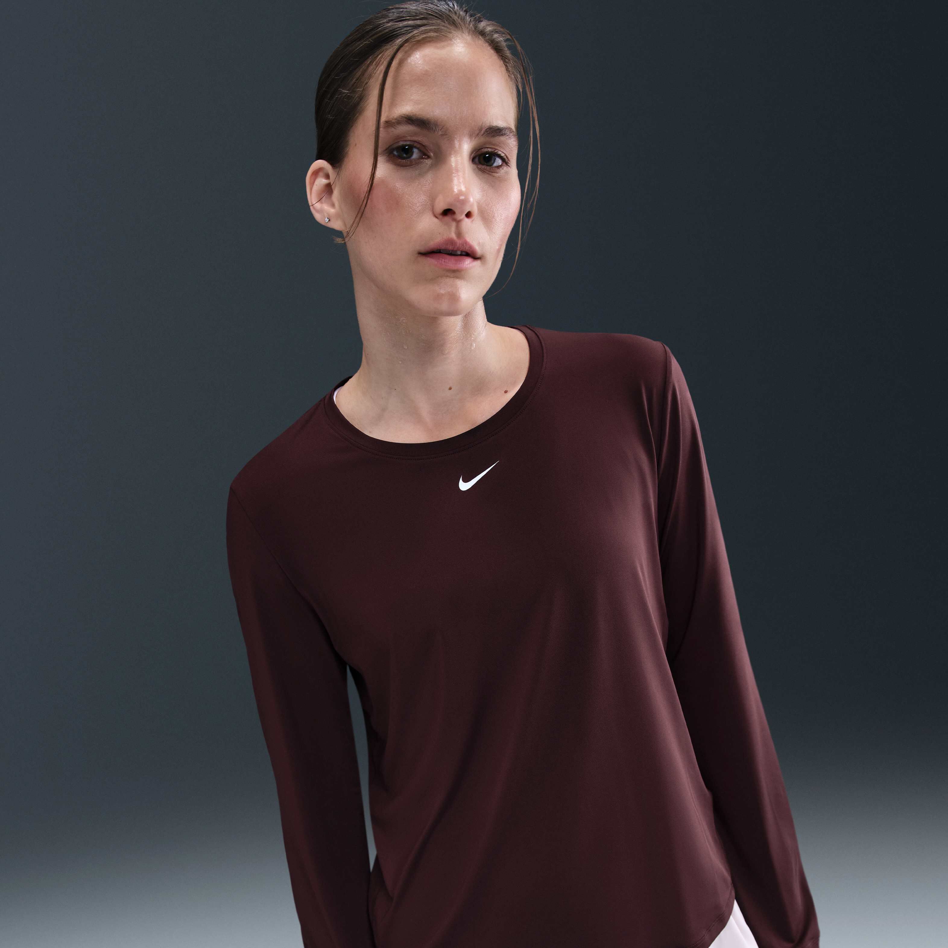 ladies long sleeve nike top