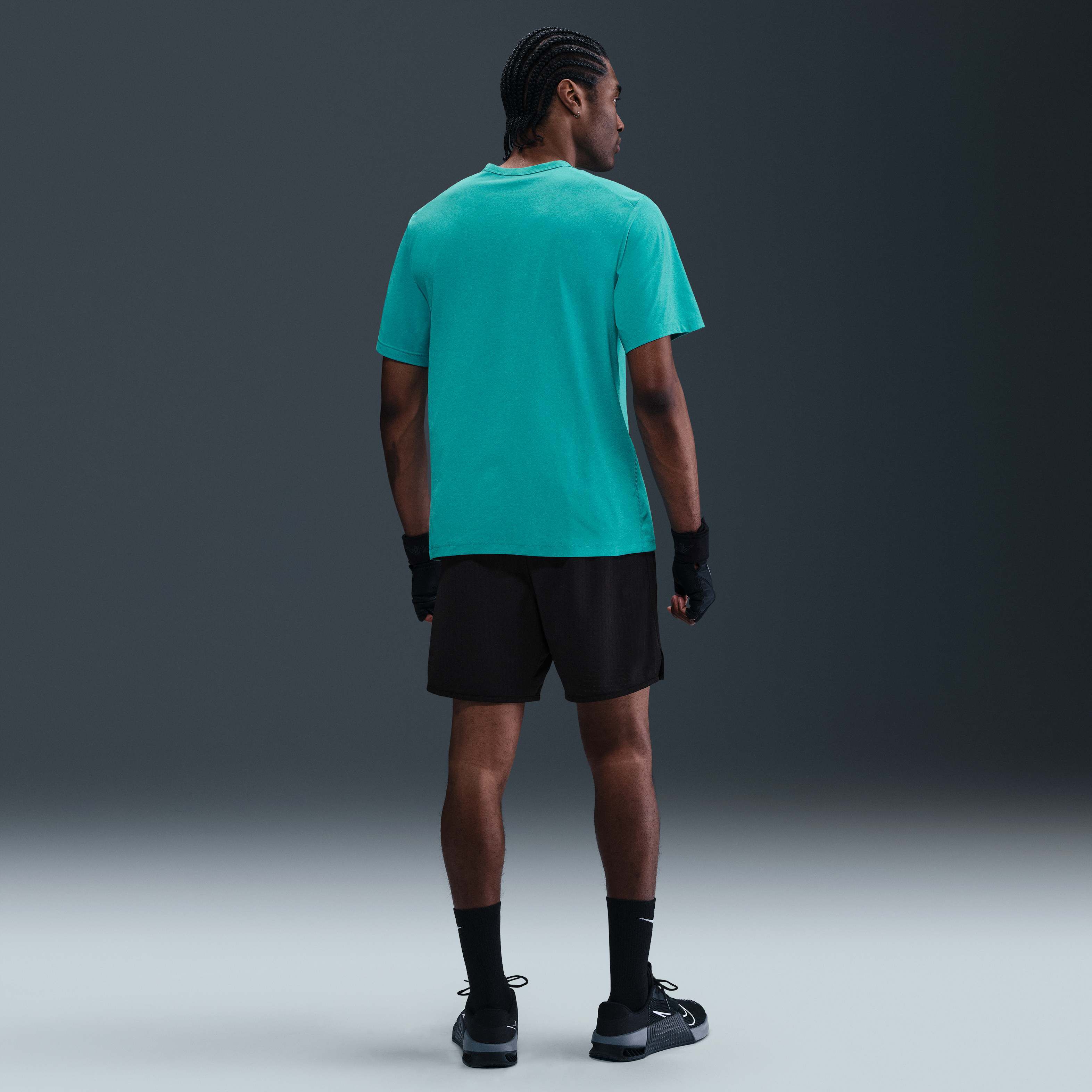 نايكي هايفيرس image number 4