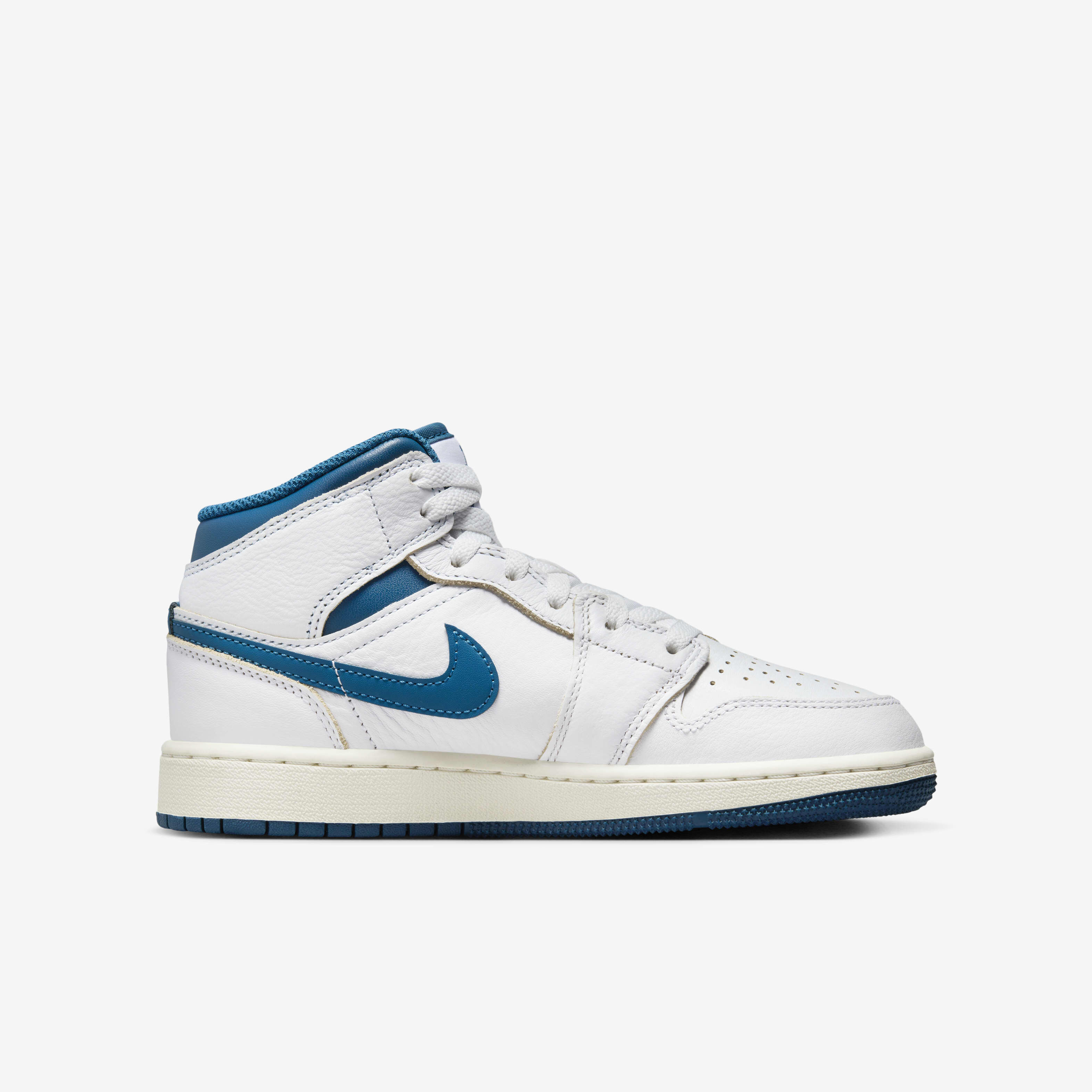 اير جوردن 1 ميد SE image number 2